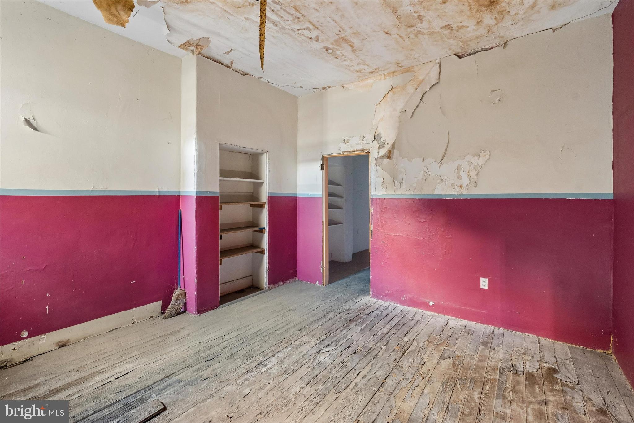PARKSIDE - Commercial Sale