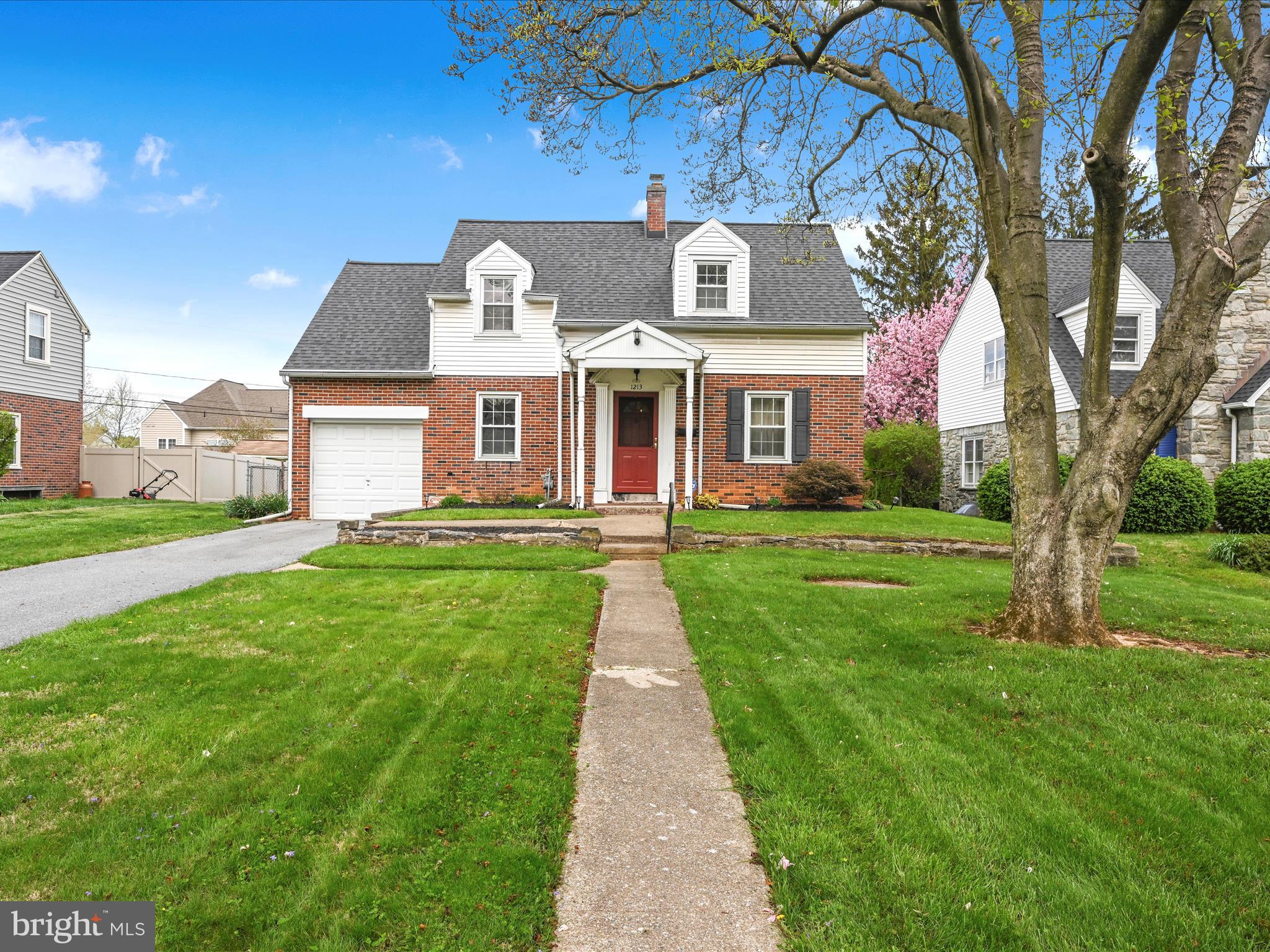 GRANDVIEW HEIGHTS - Residential
