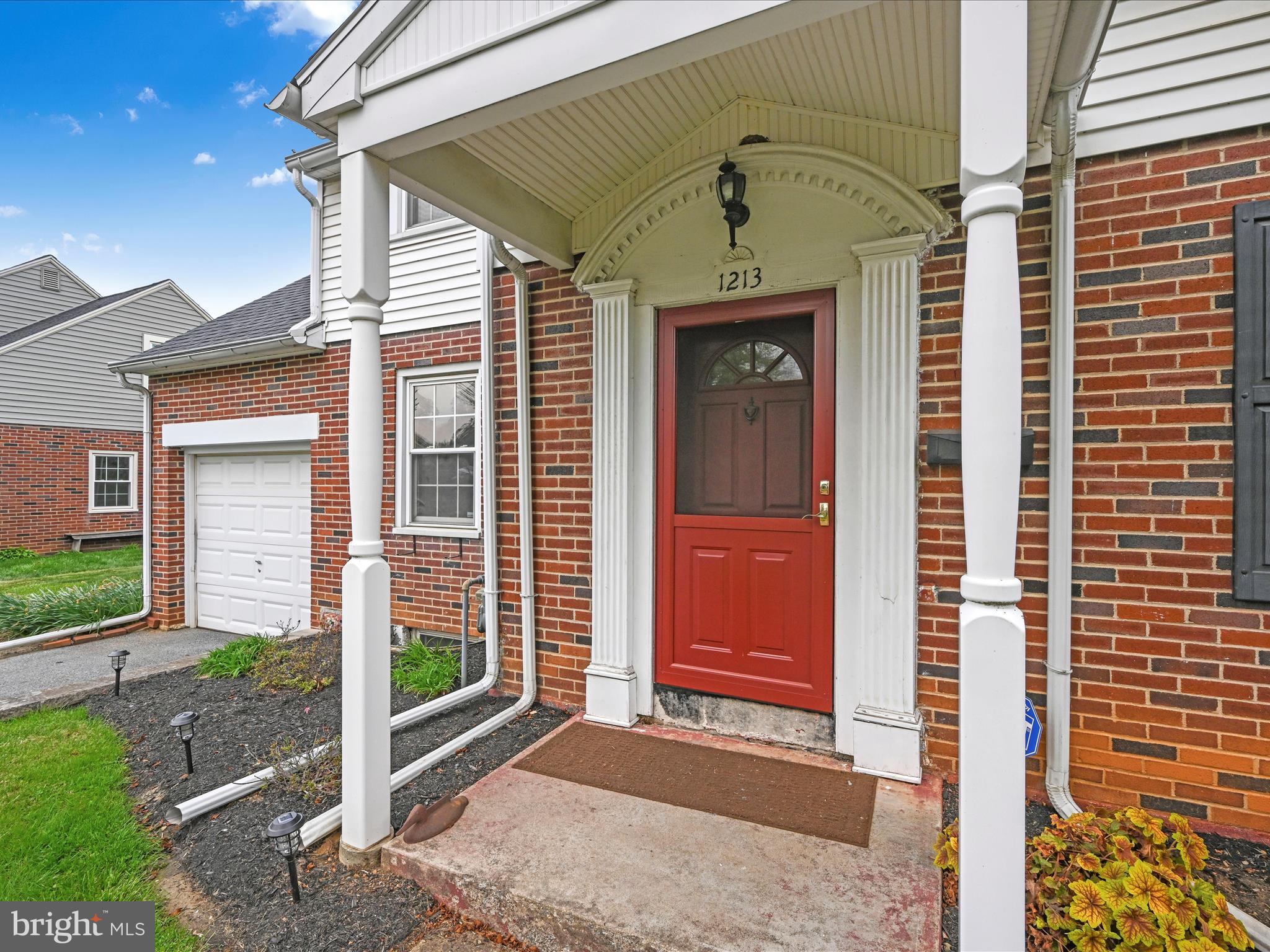 GRANDVIEW HEIGHTS - Residential
