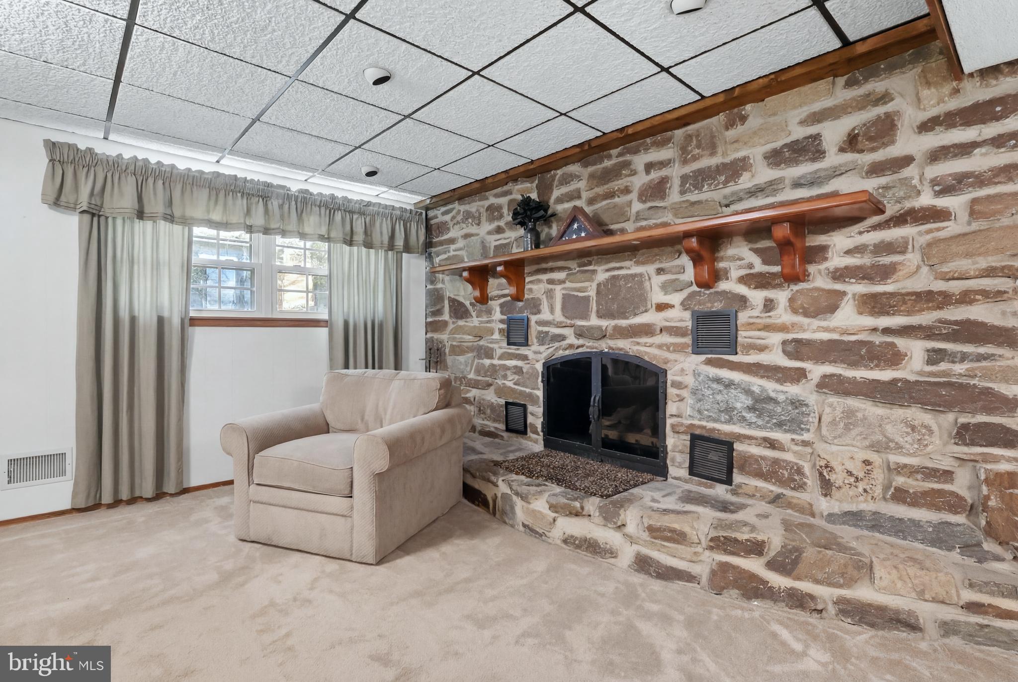 ROLL ACRES - Residential