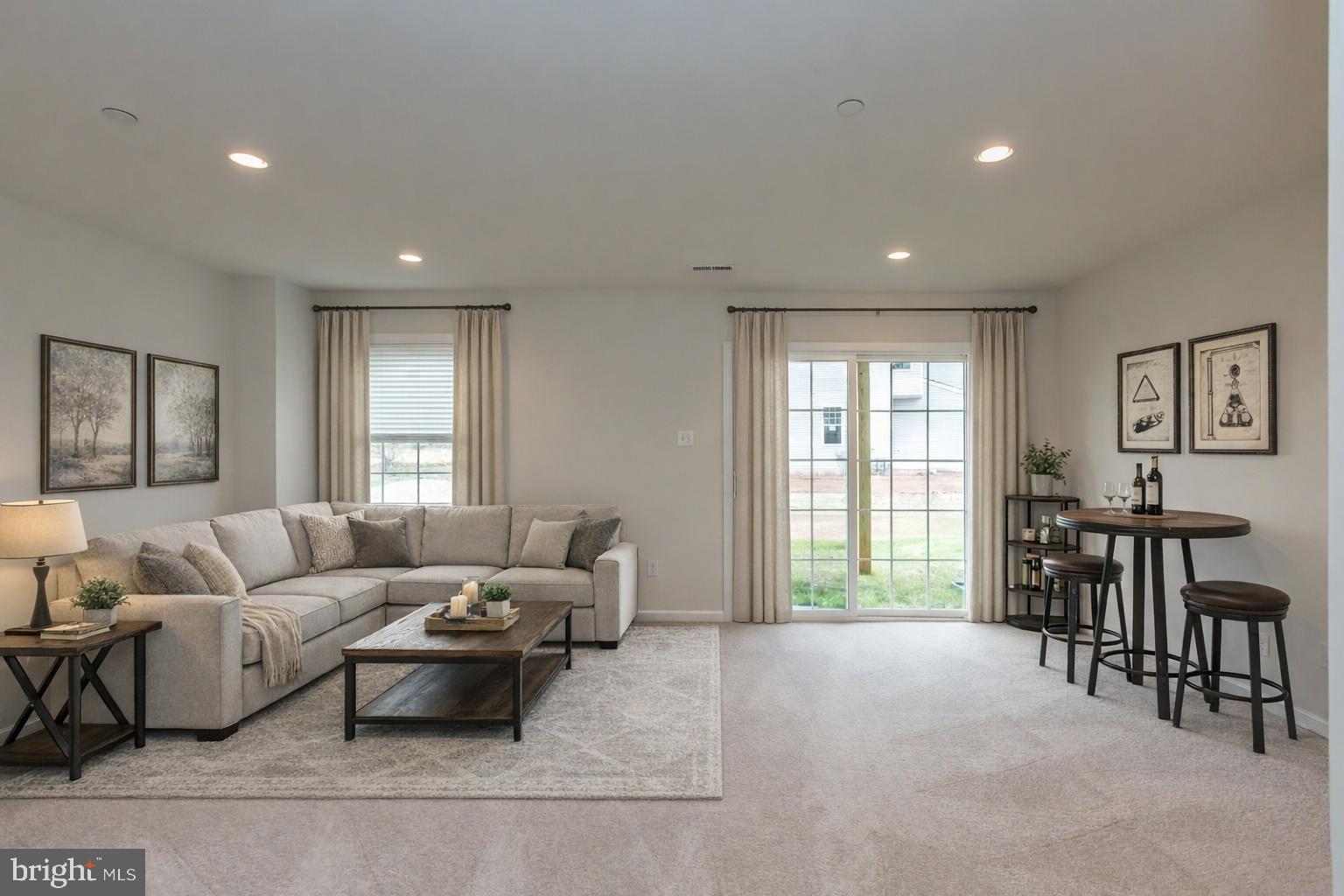 SPRINGHAVEN WALK - Residential
