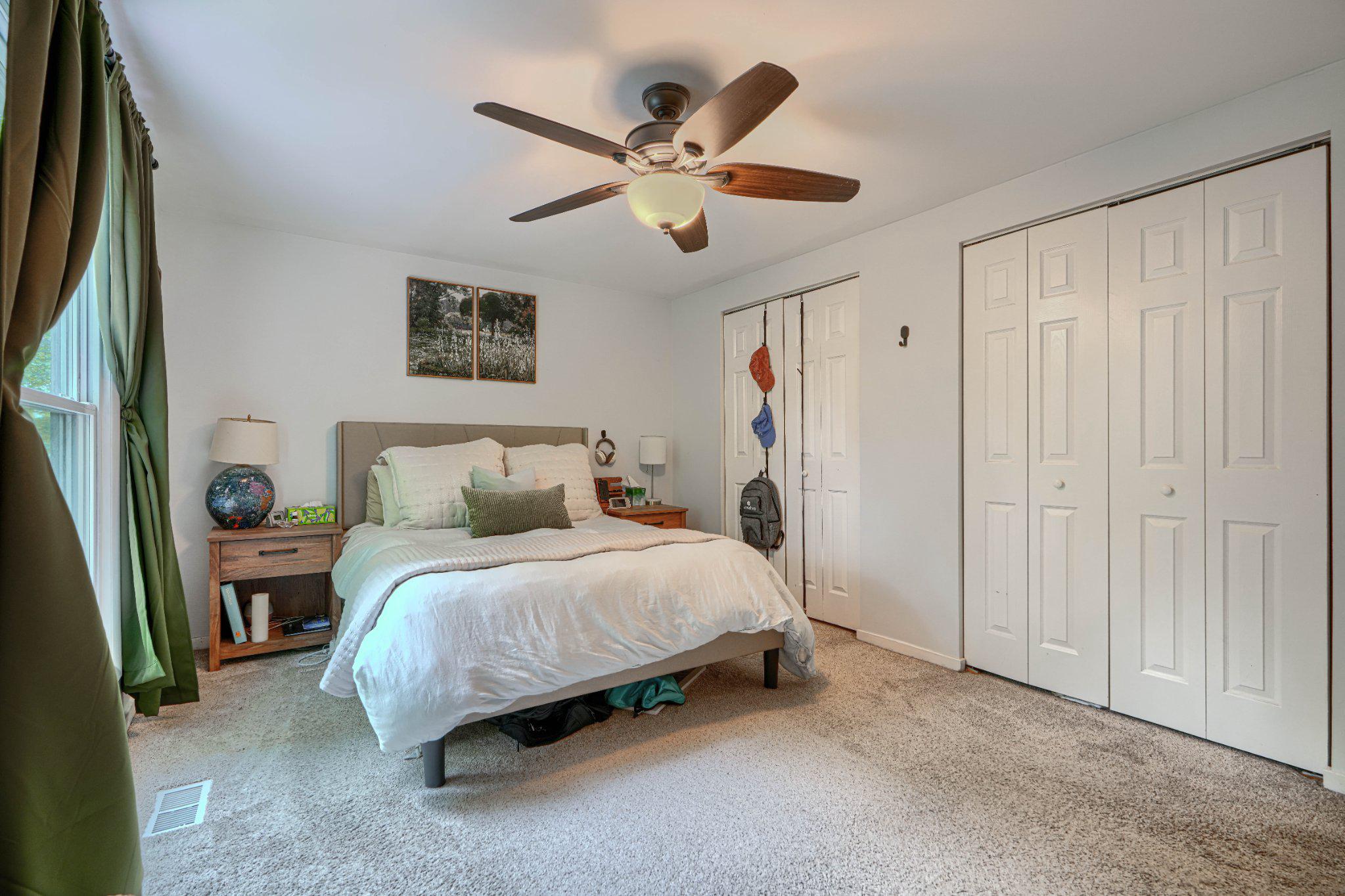 LONG REACH - Residential