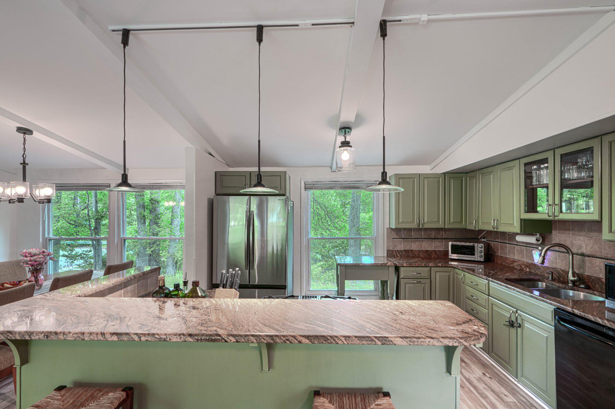LONG REACH - Residential