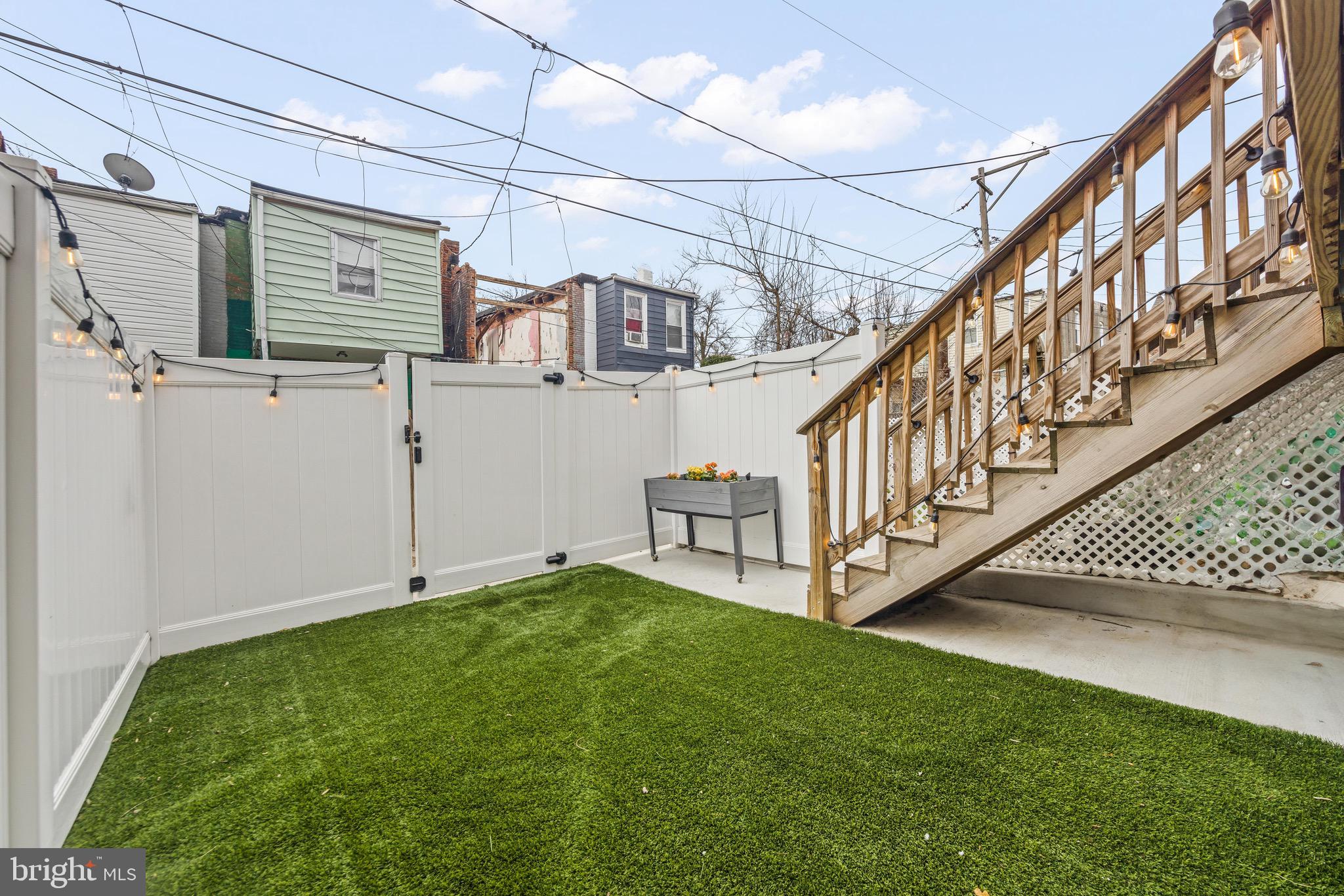 WOODBROOK - Residential