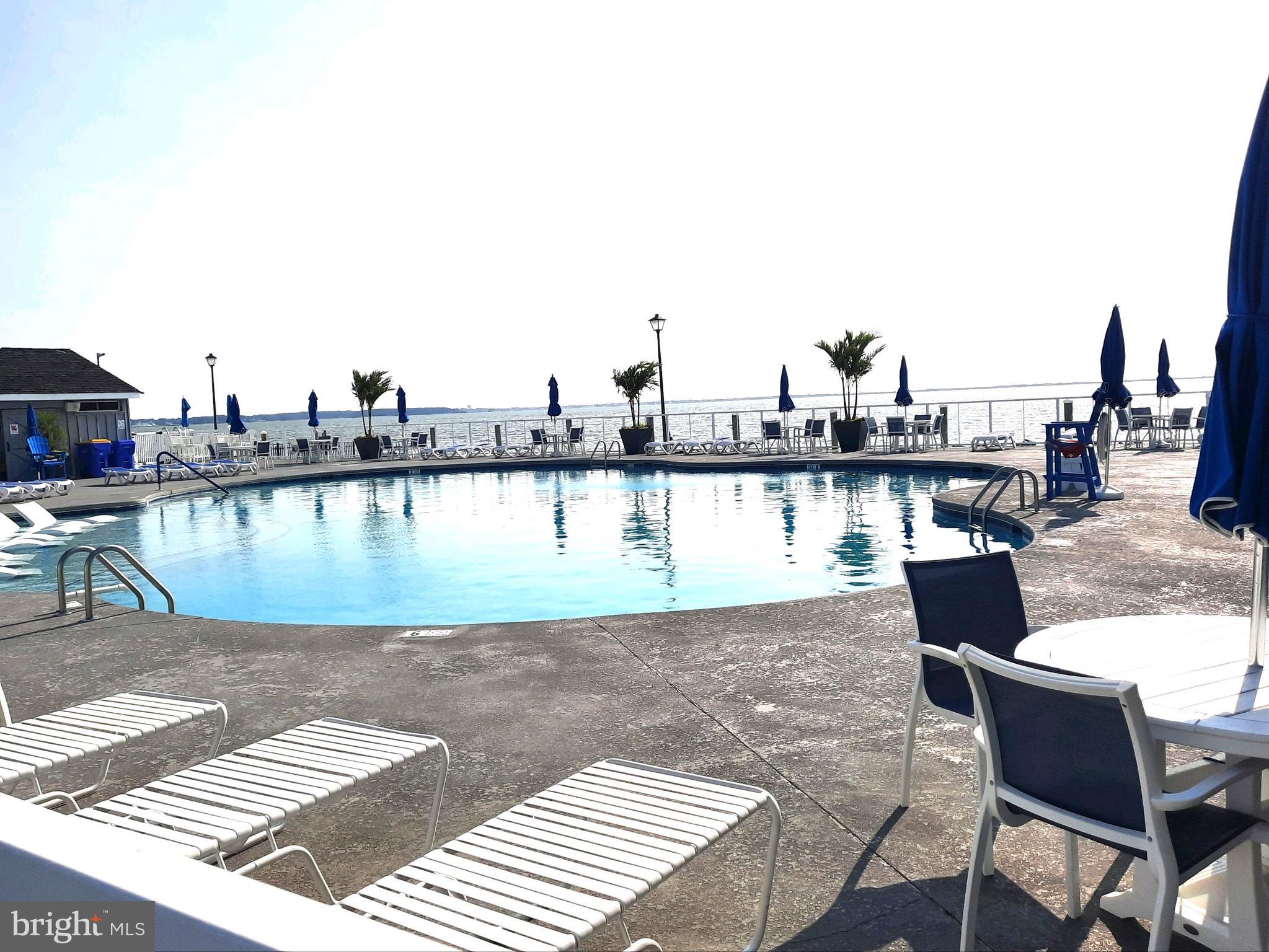 WEST BAY PARK - Residential