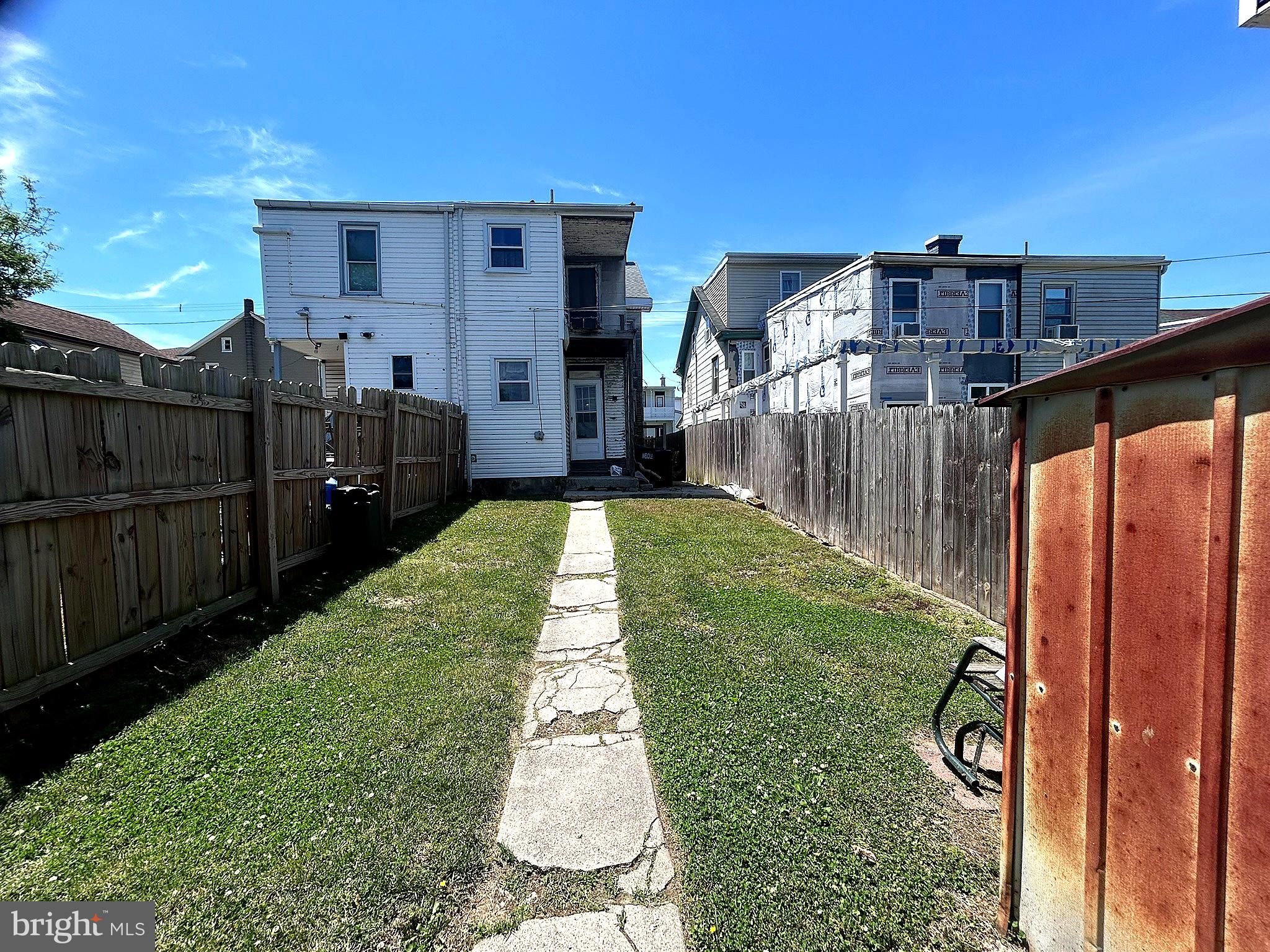 HEBRON - Residential