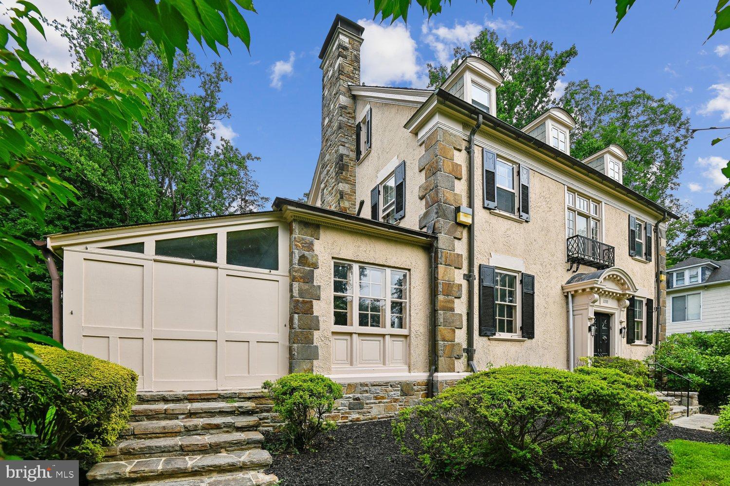 MOUNT WASHINGTON - Residential