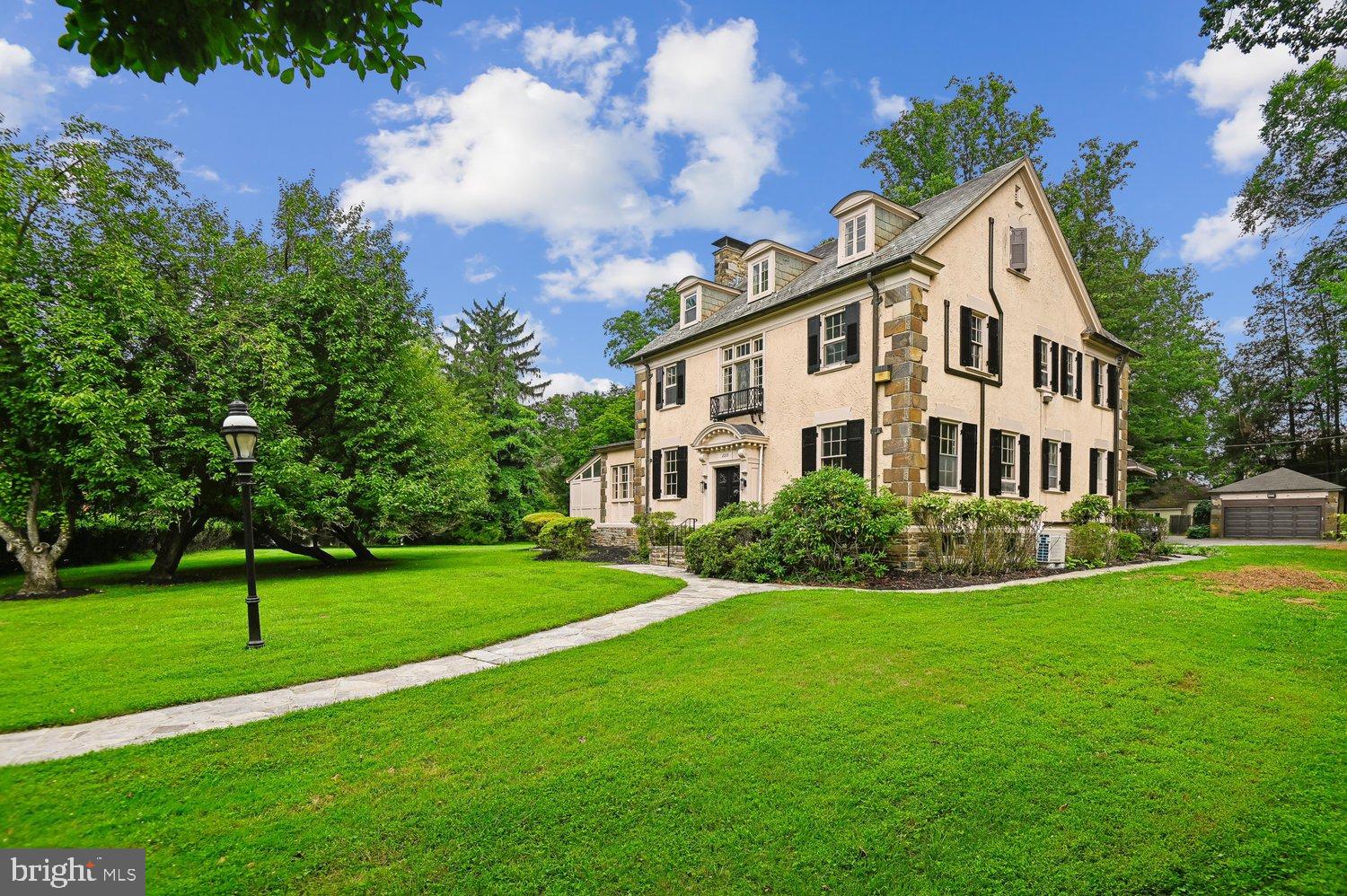 MOUNT WASHINGTON - Residential