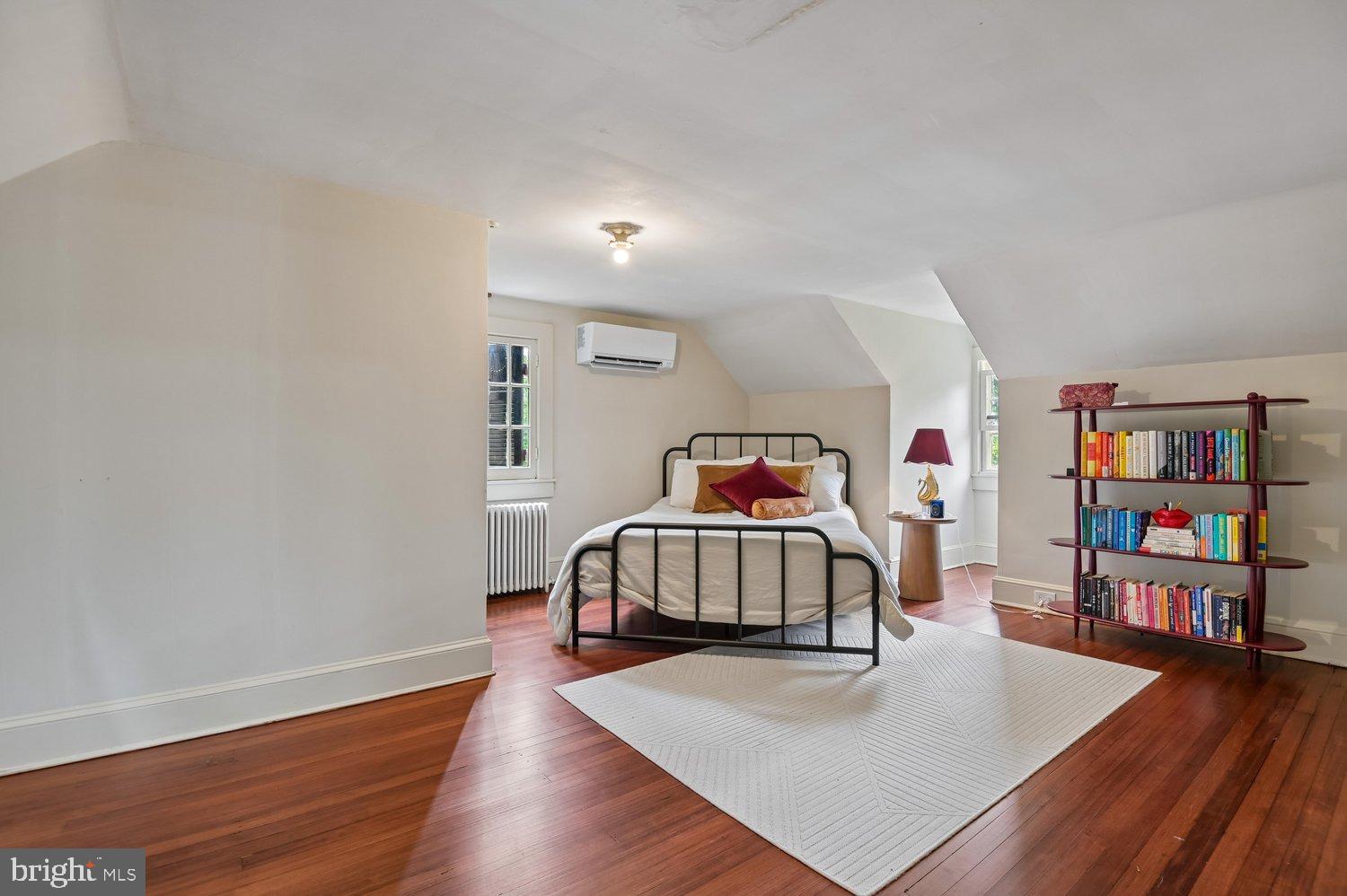 MOUNT WASHINGTON - Residential
