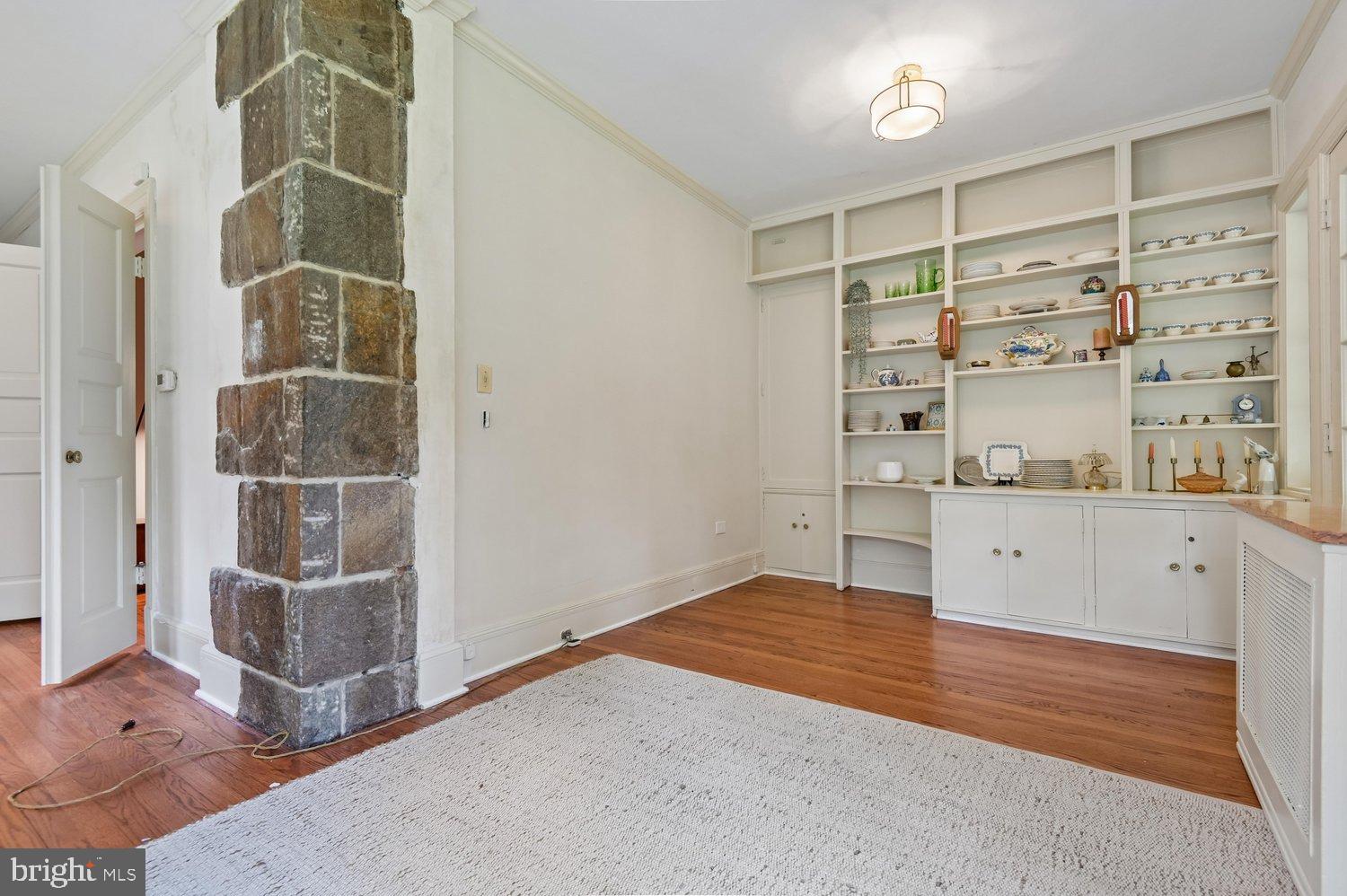 MOUNT WASHINGTON - Residential
