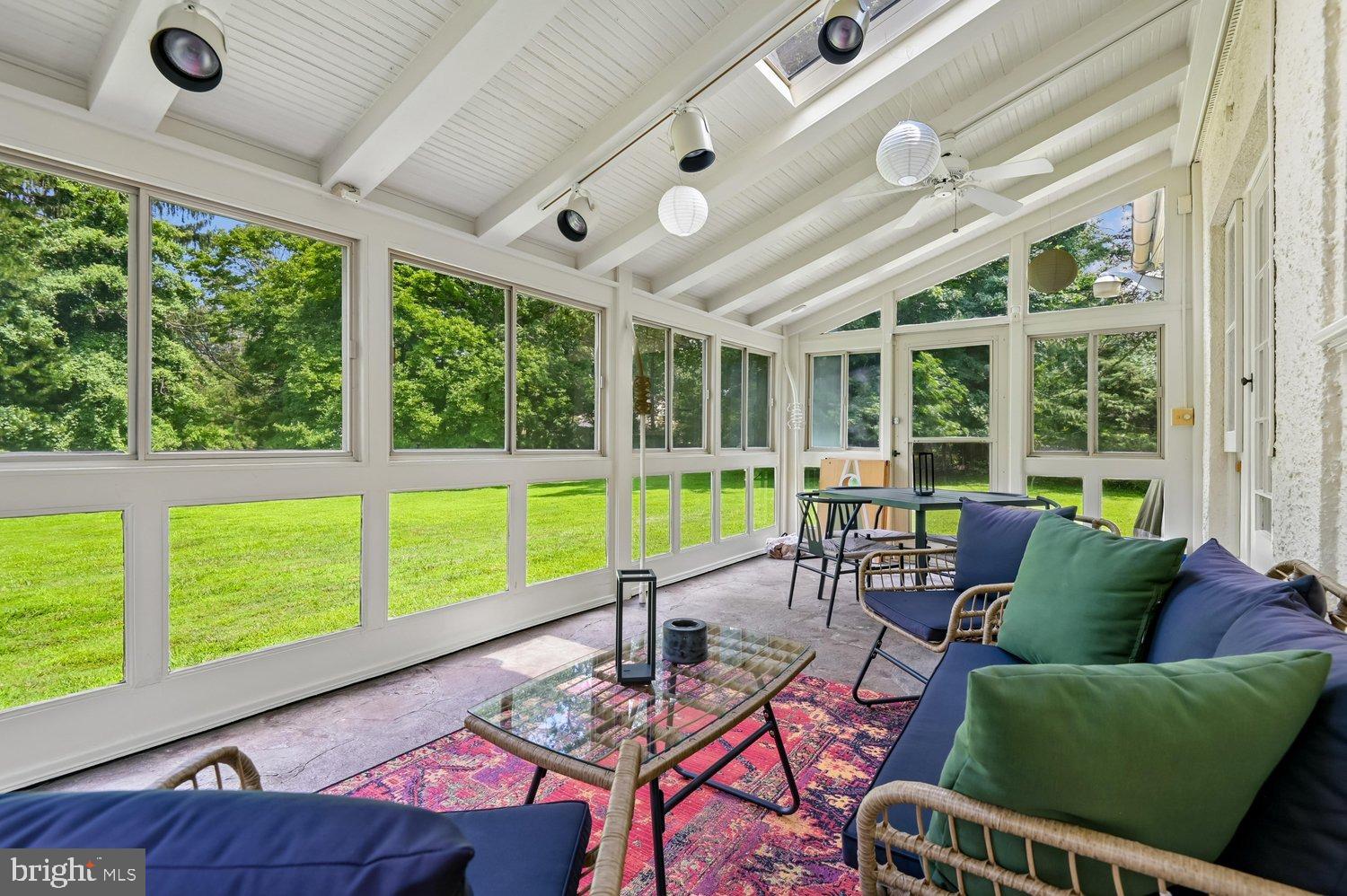 MOUNT WASHINGTON - Residential