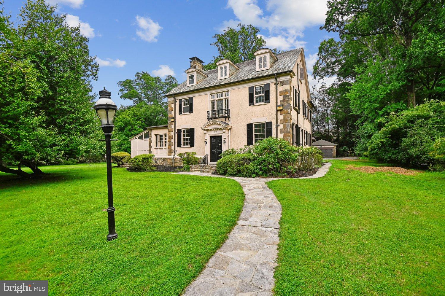 MOUNT WASHINGTON - Residential
