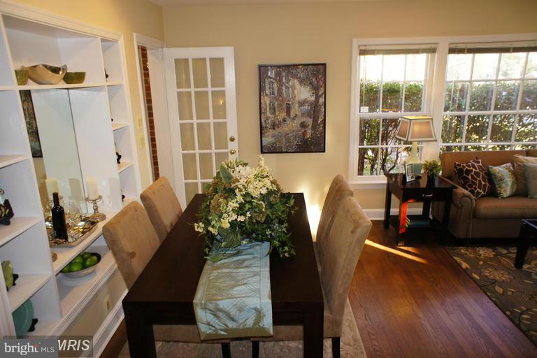 OAKCREST - Residential Lease