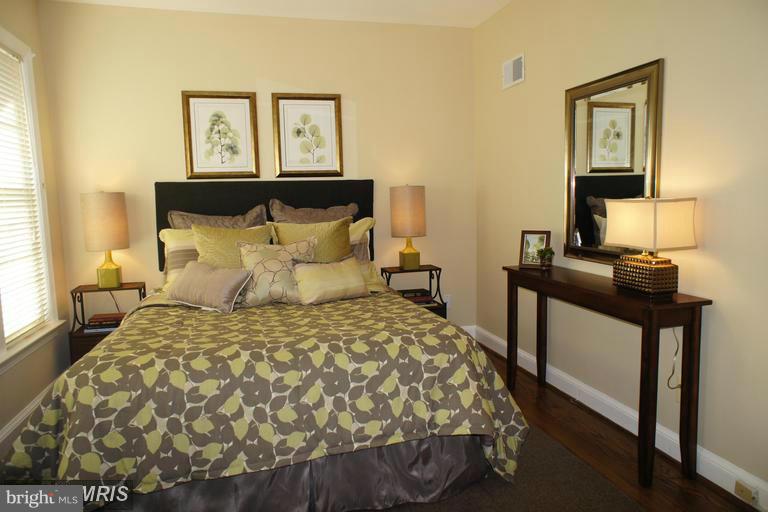 OAKCREST - Residential Lease