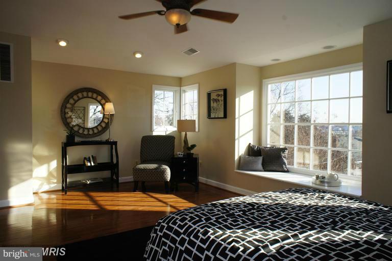 OAKCREST - Residential Lease