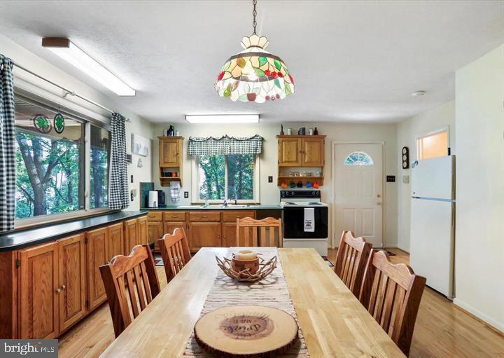 OAKMONT - Residential
