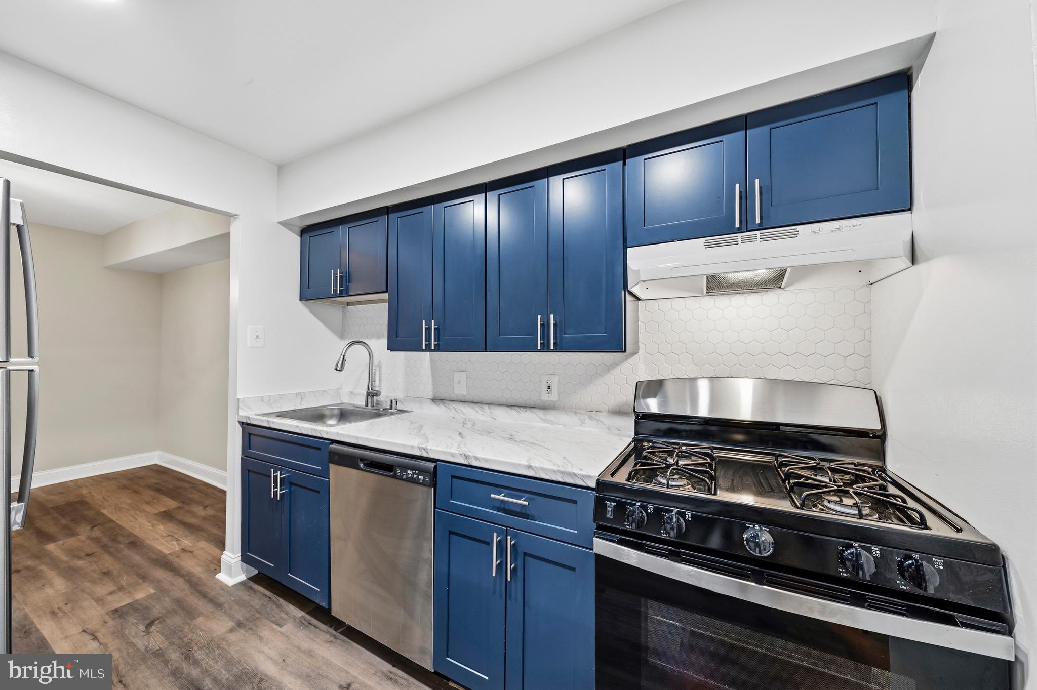 STONEGATE CONDO- PHASE I - Residential