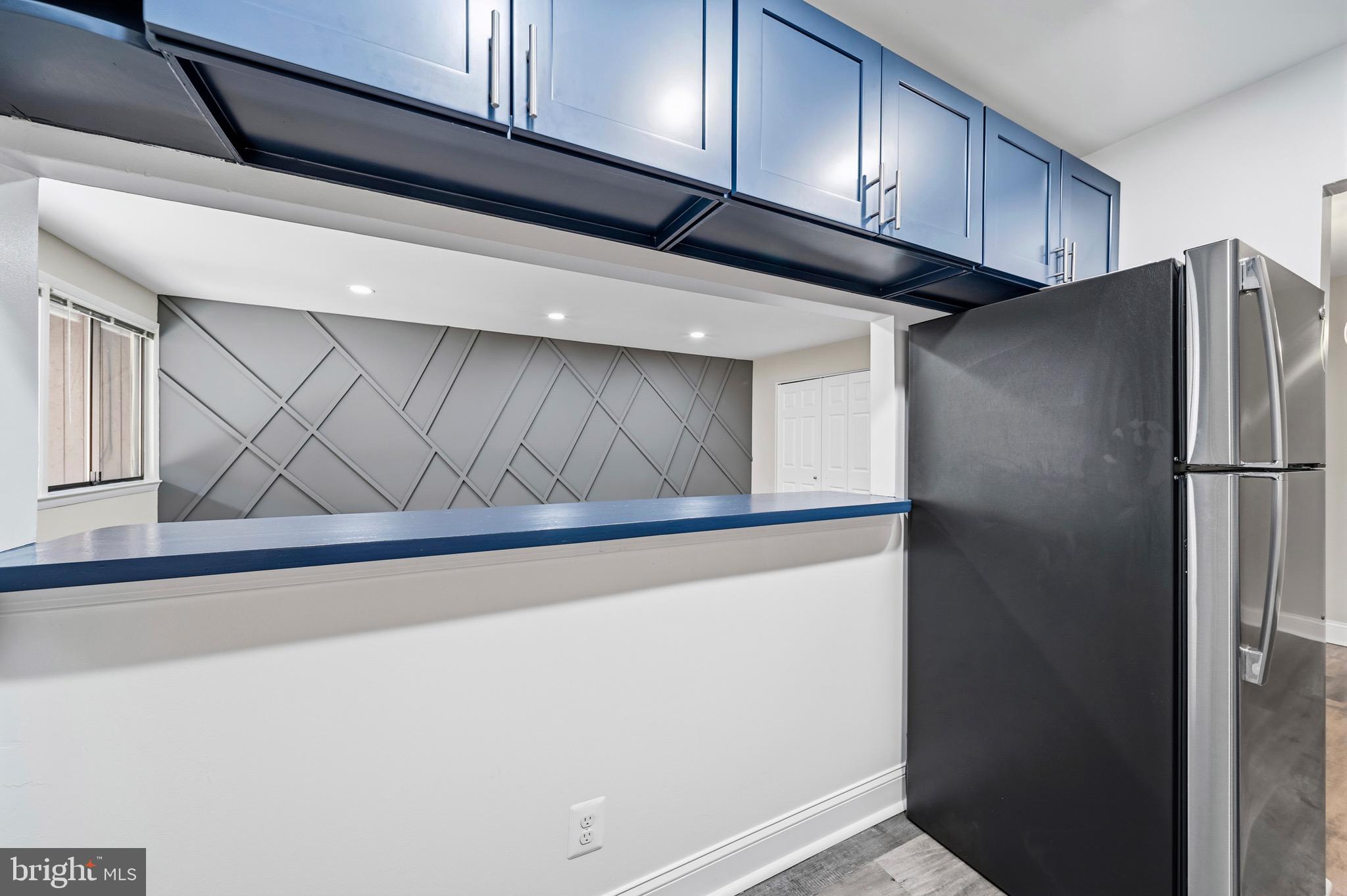 STONEGATE CONDO- PHASE I - Residential