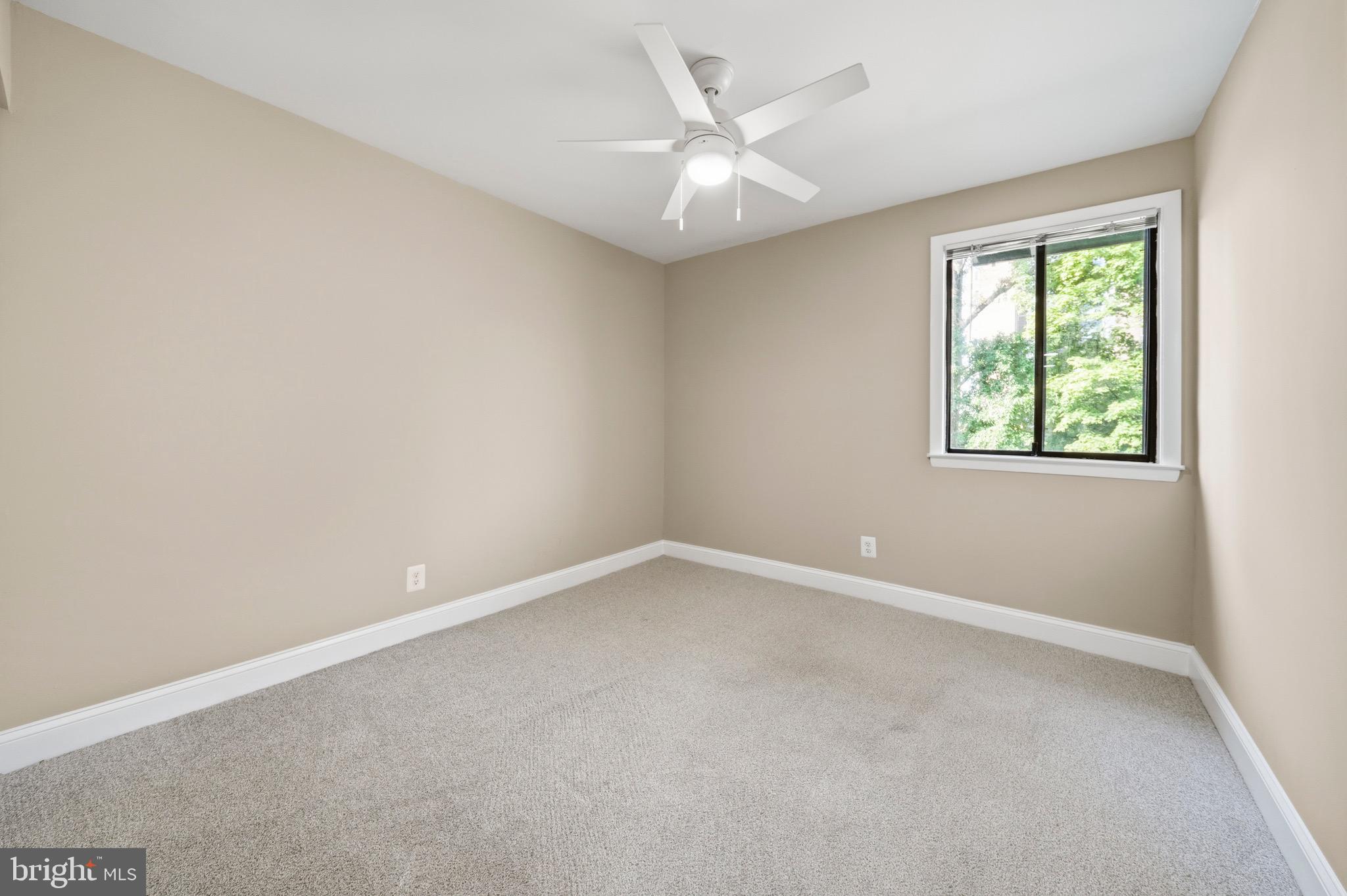 STONEGATE CONDO- PHASE I - Residential