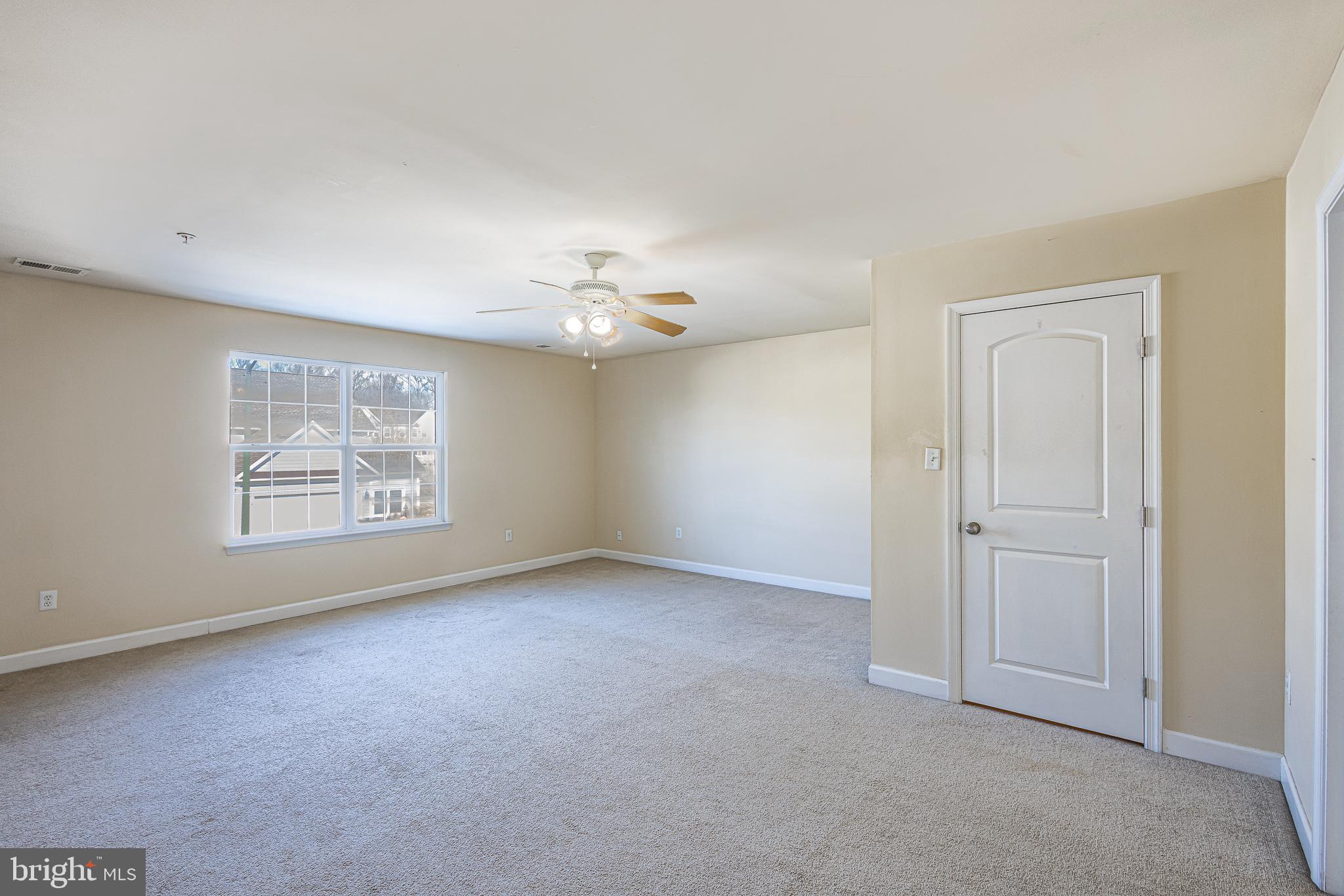 LAKELANDS AT EASTON - Residential
