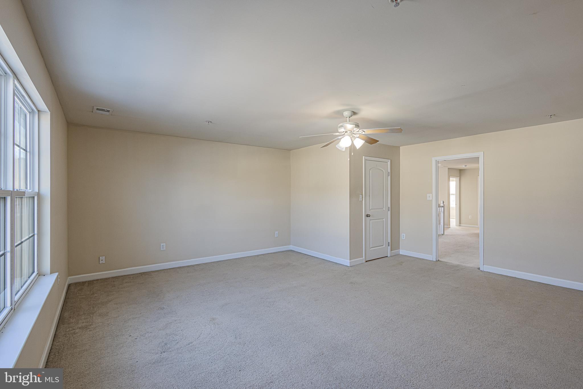 LAKELANDS AT EASTON - Residential