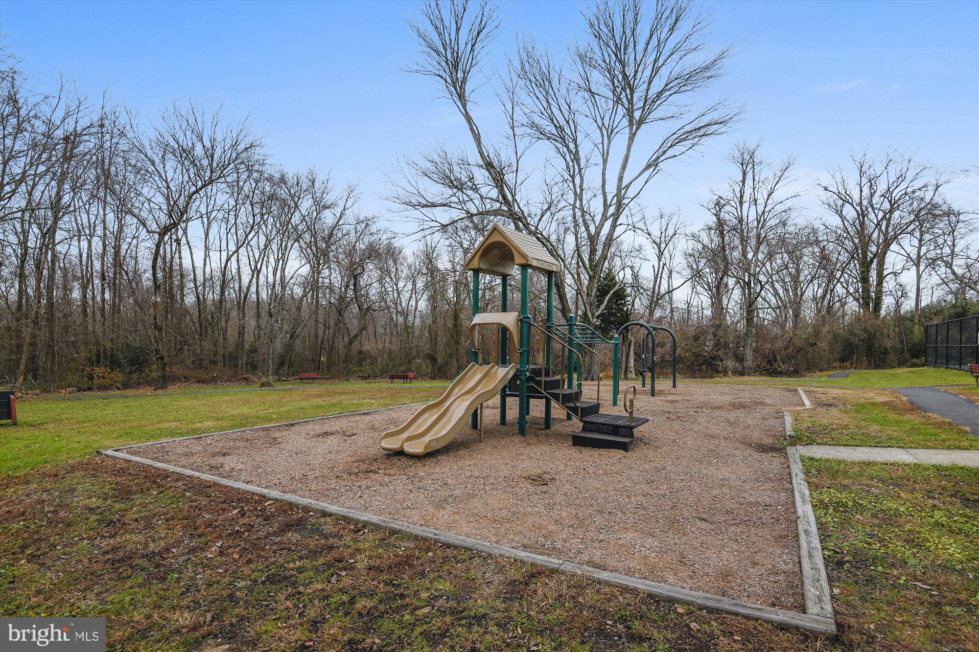 WOODLAWN TERRACE - Residential