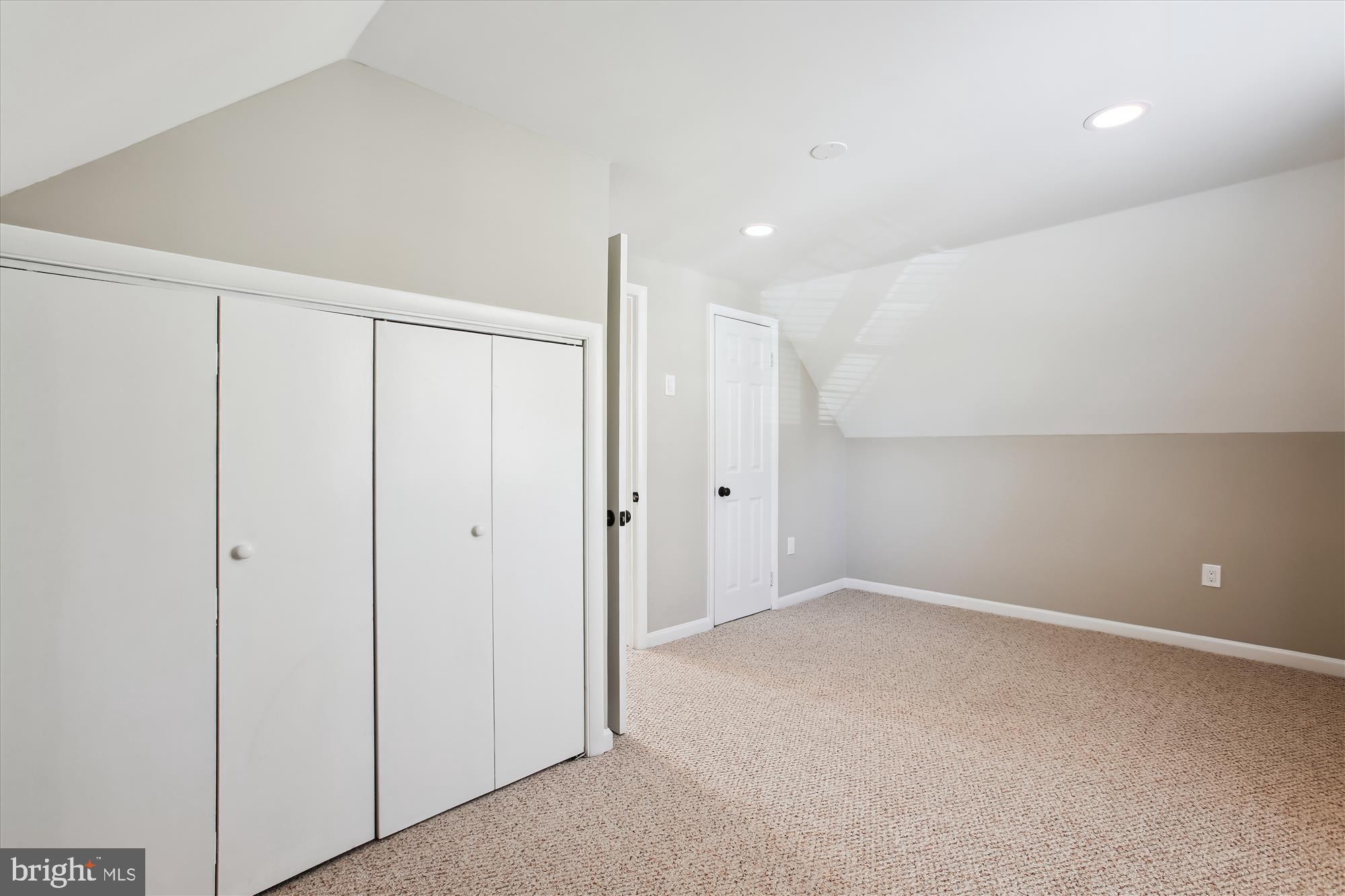 WOODLAWN TERRACE - Residential