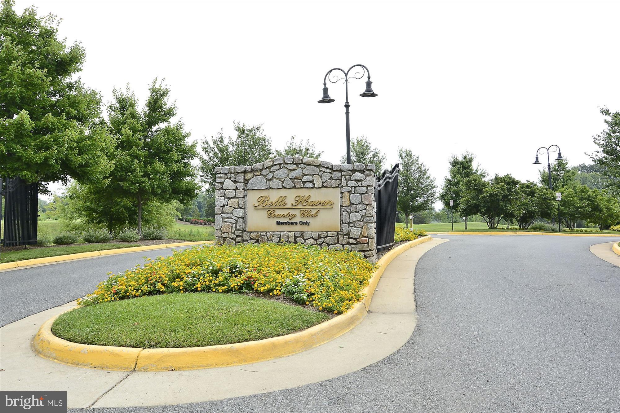 WOODLAWN TERRACE - Residential