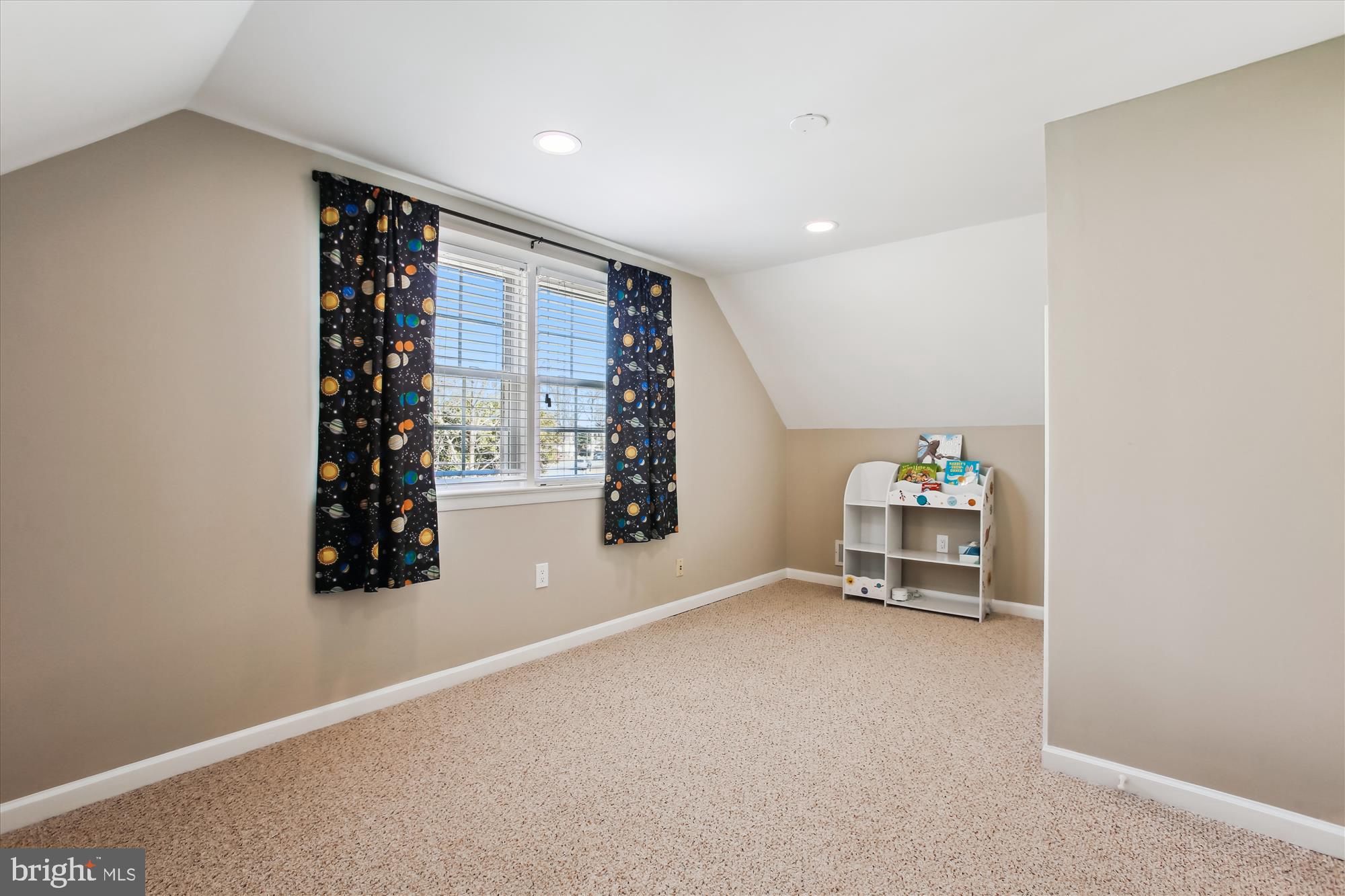 WOODLAWN TERRACE - Residential