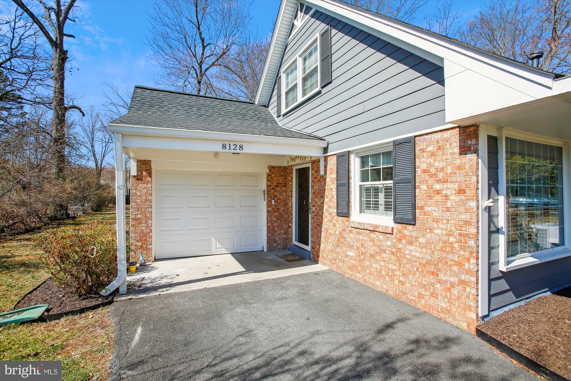WOODLAWN TERRACE - Residential
