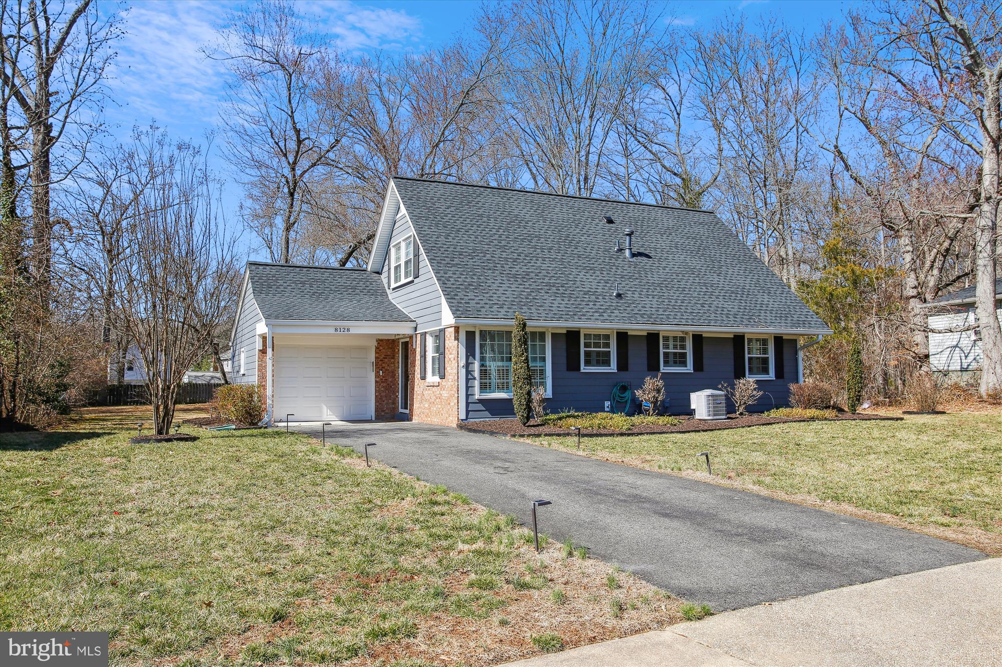 WOODLAWN TERRACE - Residential