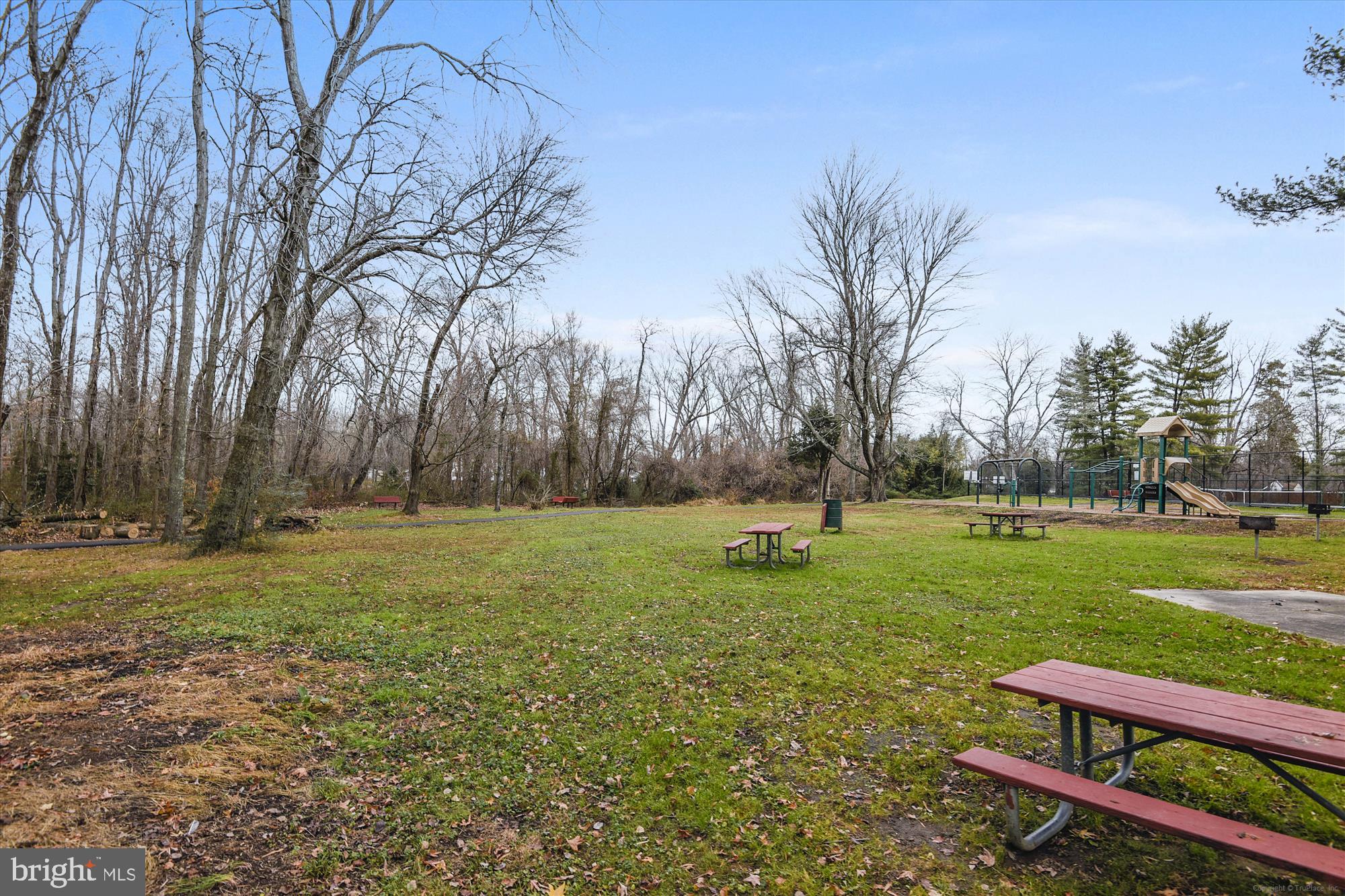 WOODLAWN TERRACE - Residential