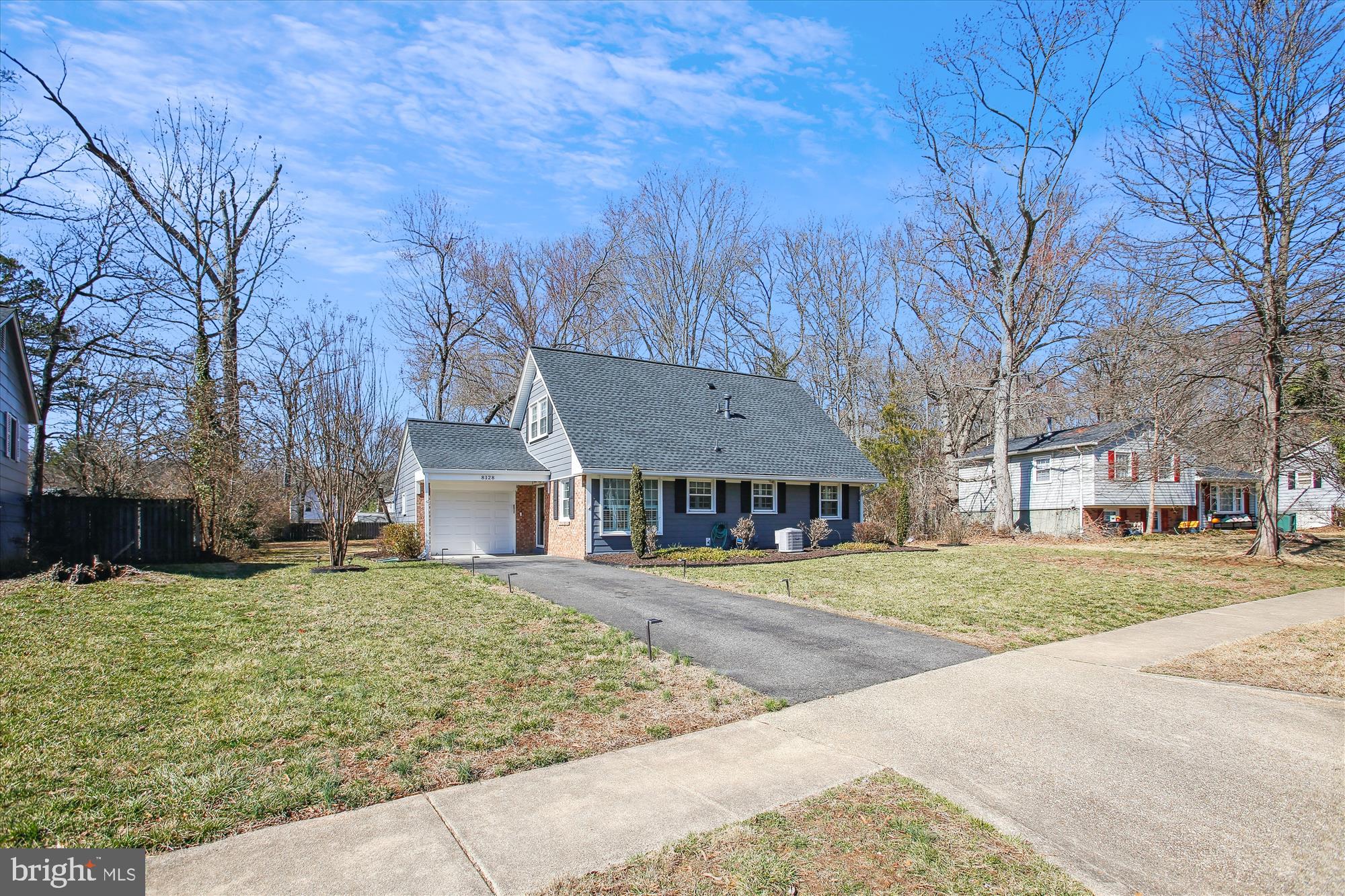 WOODLAWN TERRACE - Residential