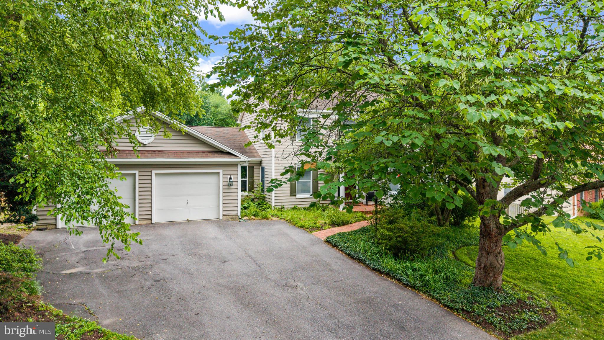 CHATEAU VALLEY - Residential