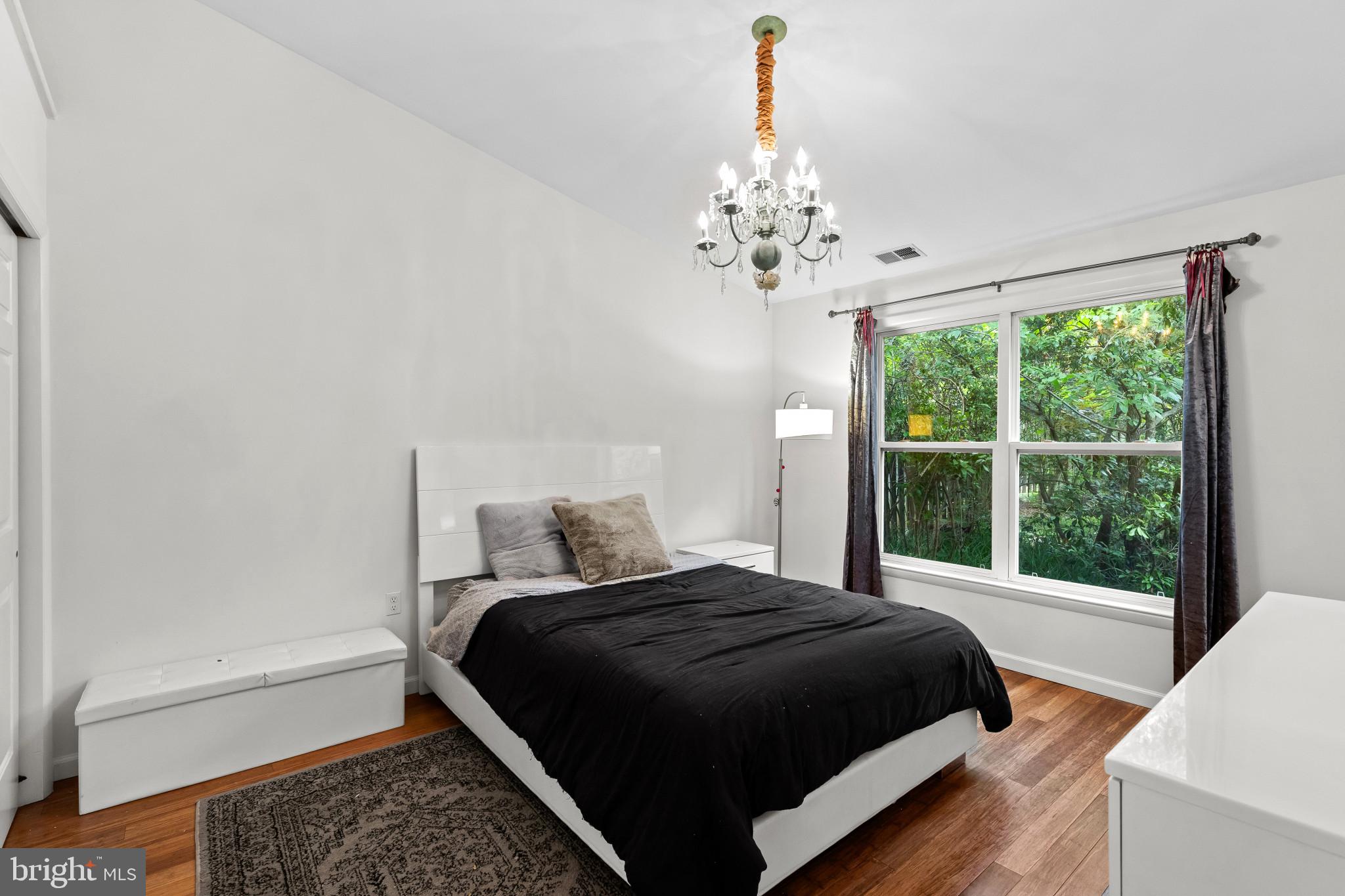 CHATEAU VALLEY - Residential