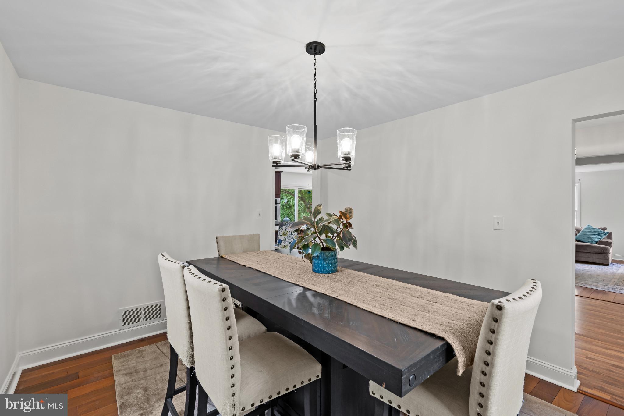 CHATEAU VALLEY - Residential