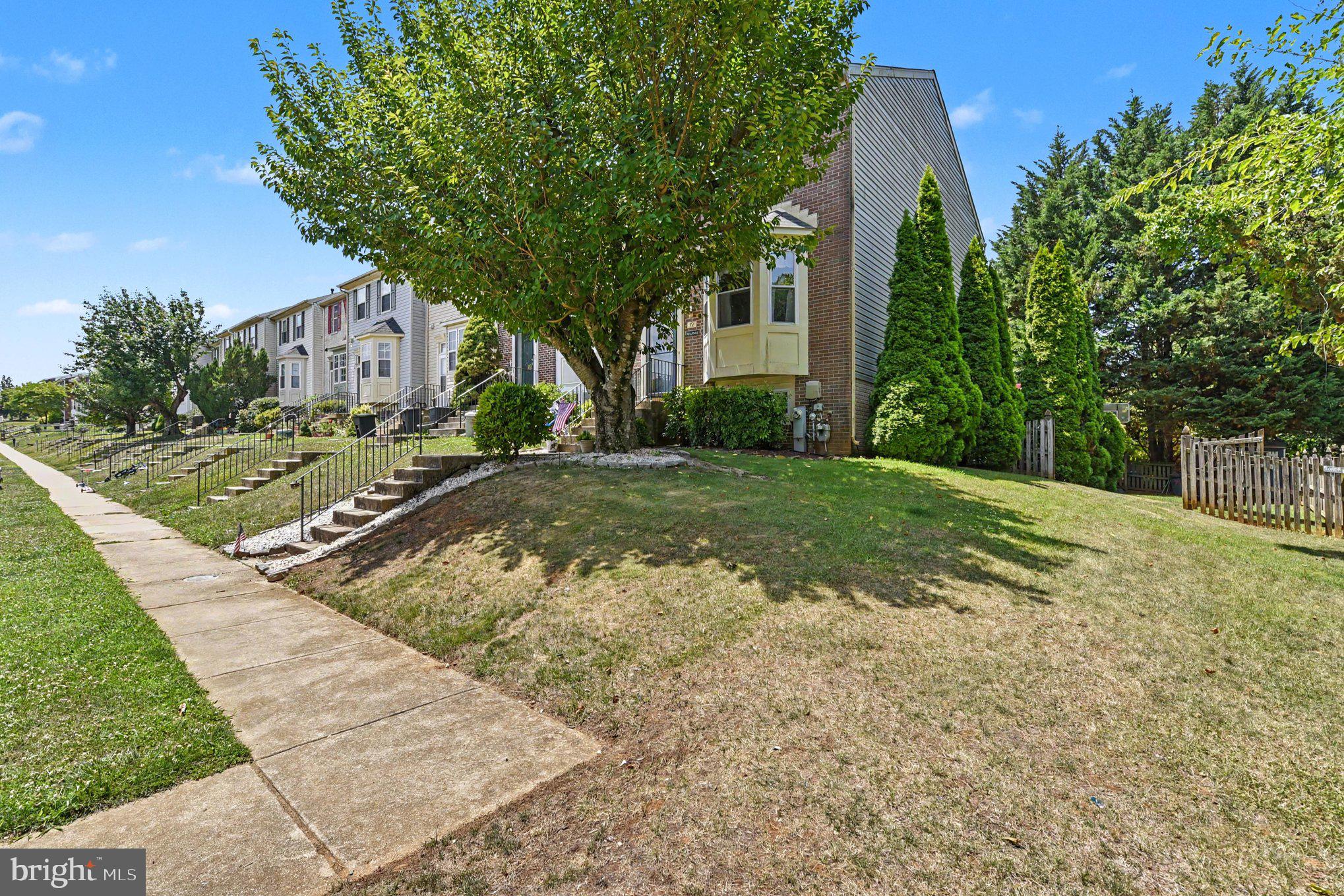 OAKHURST - Residential