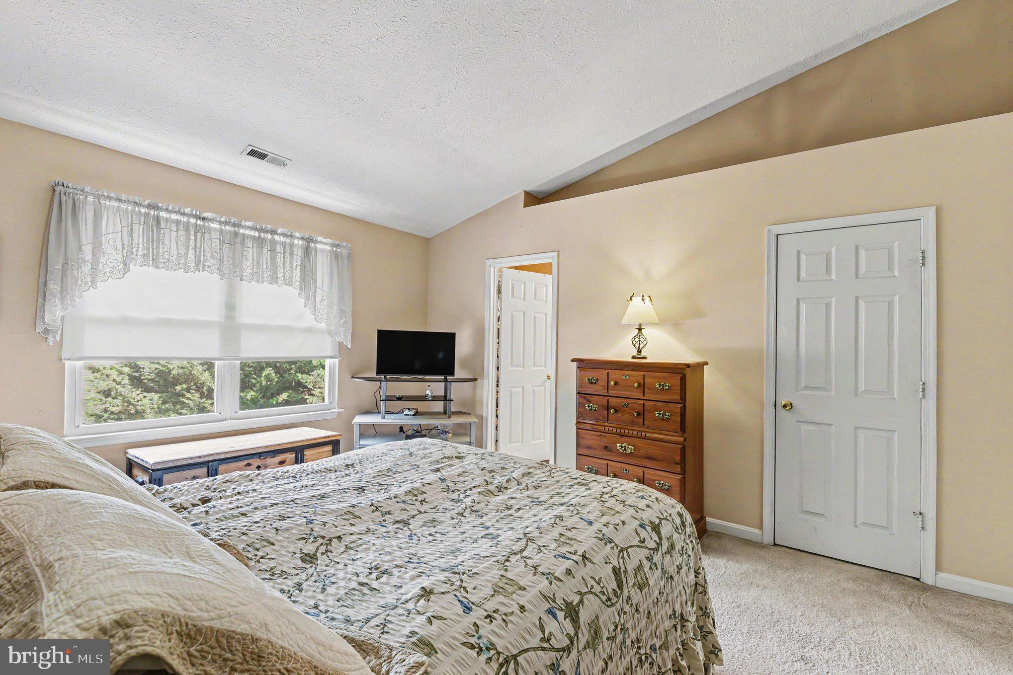 OAKHURST - Residential