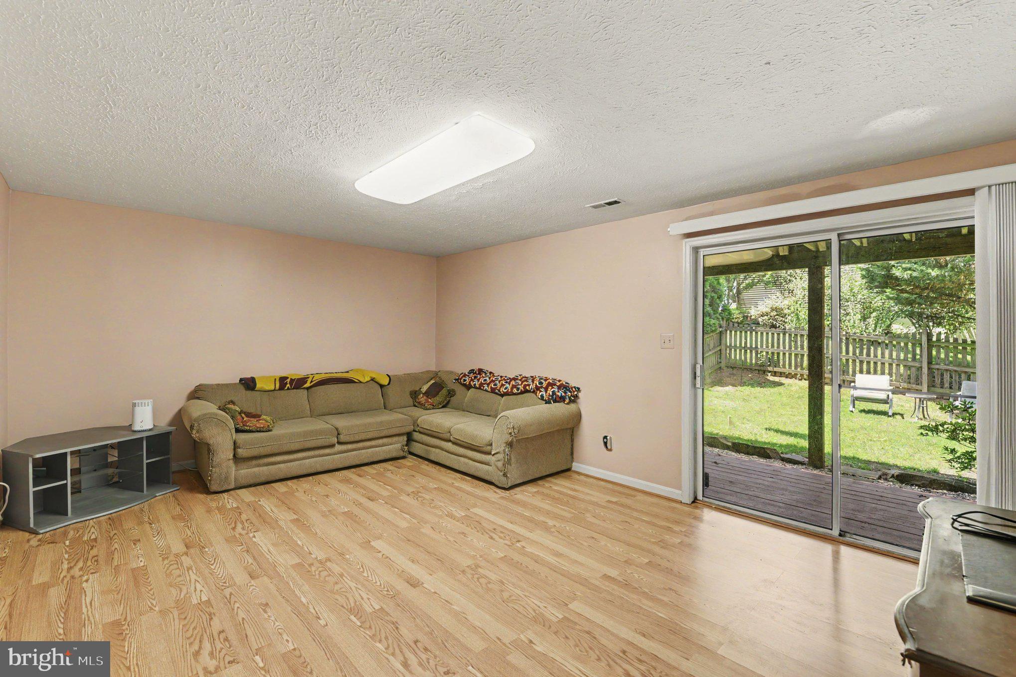 OAKHURST - Residential