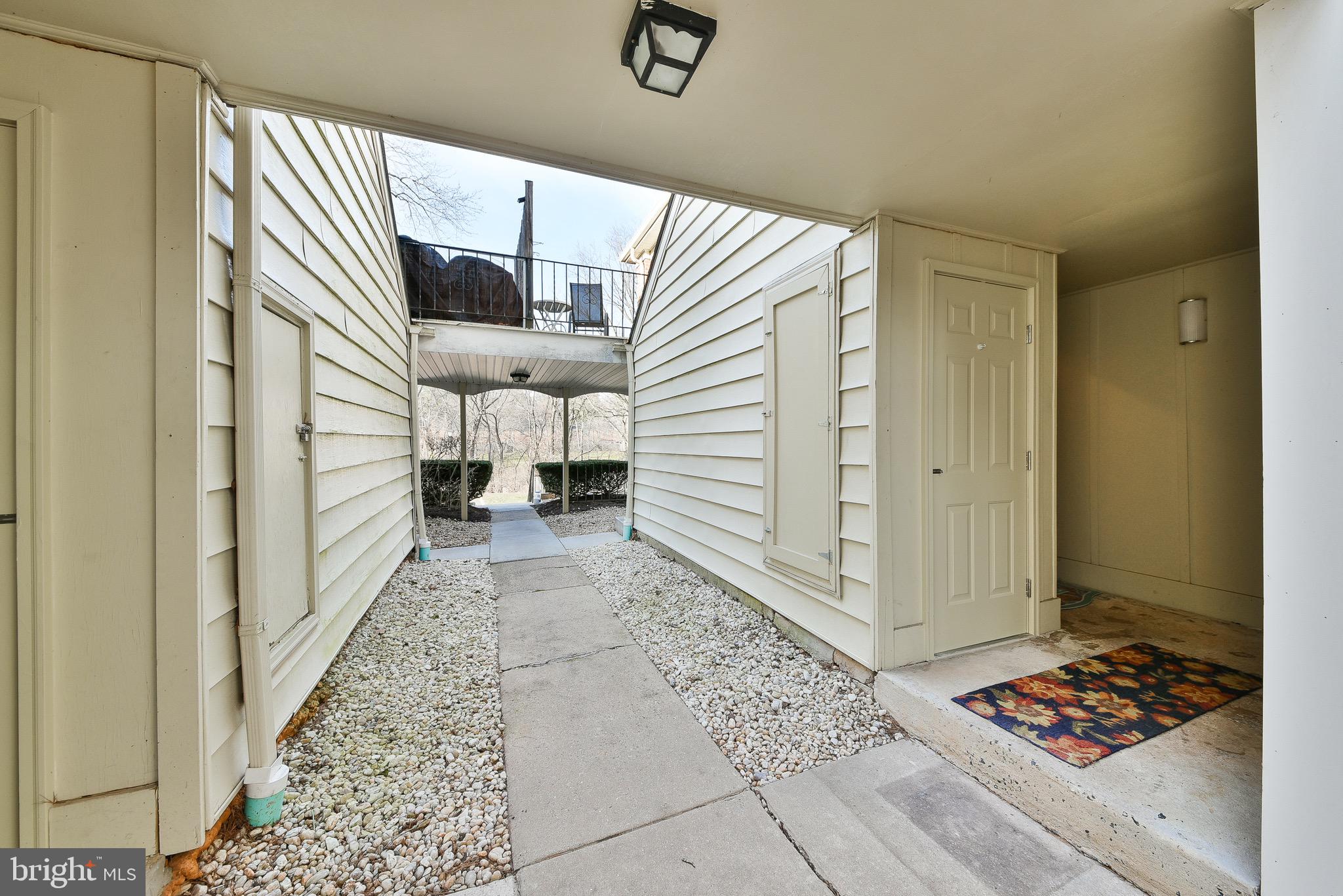 CHATHAM VIL OF TOW - Residential