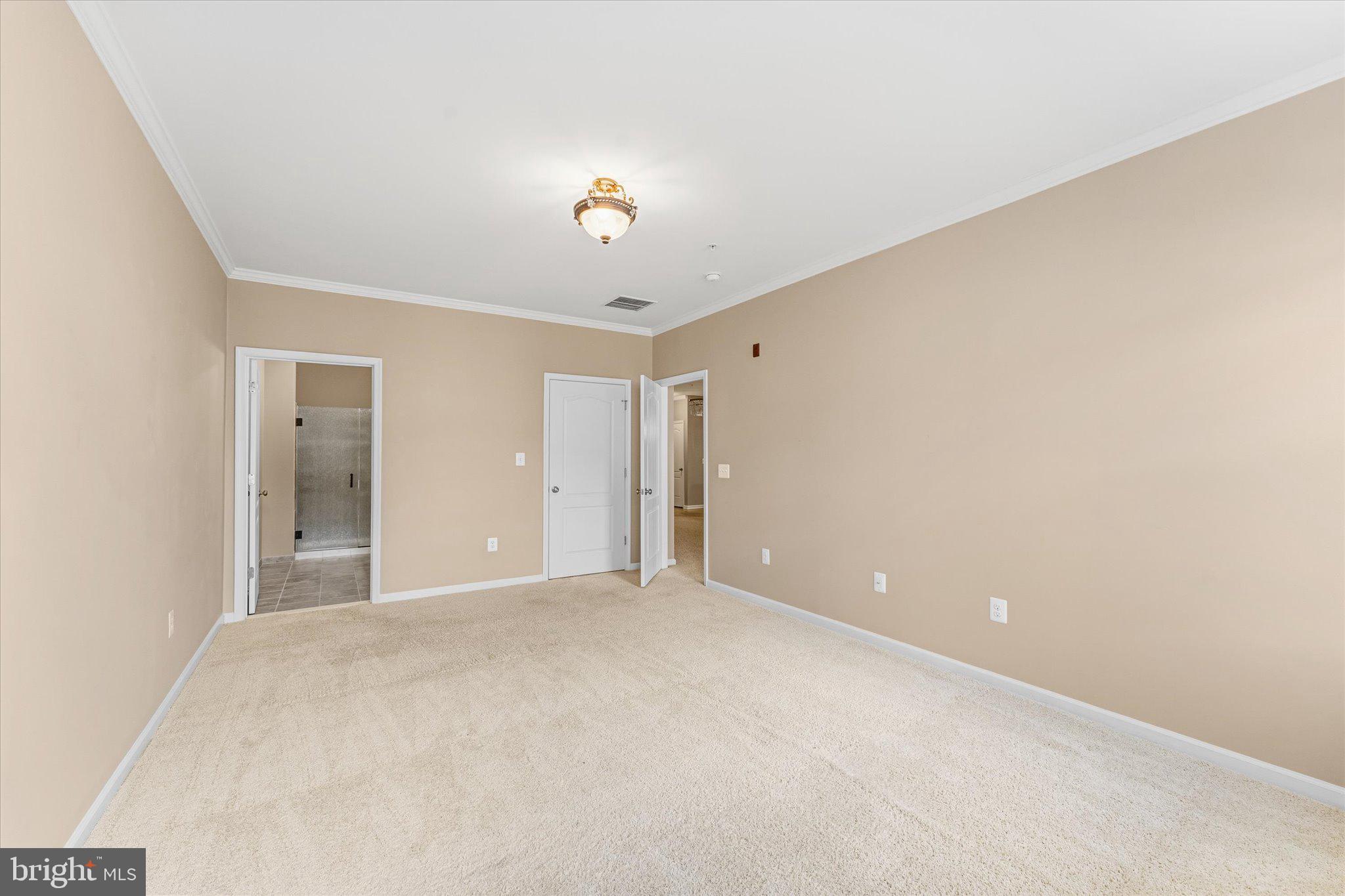 VILLAGES AT BROADLANDS CONDO - Residential