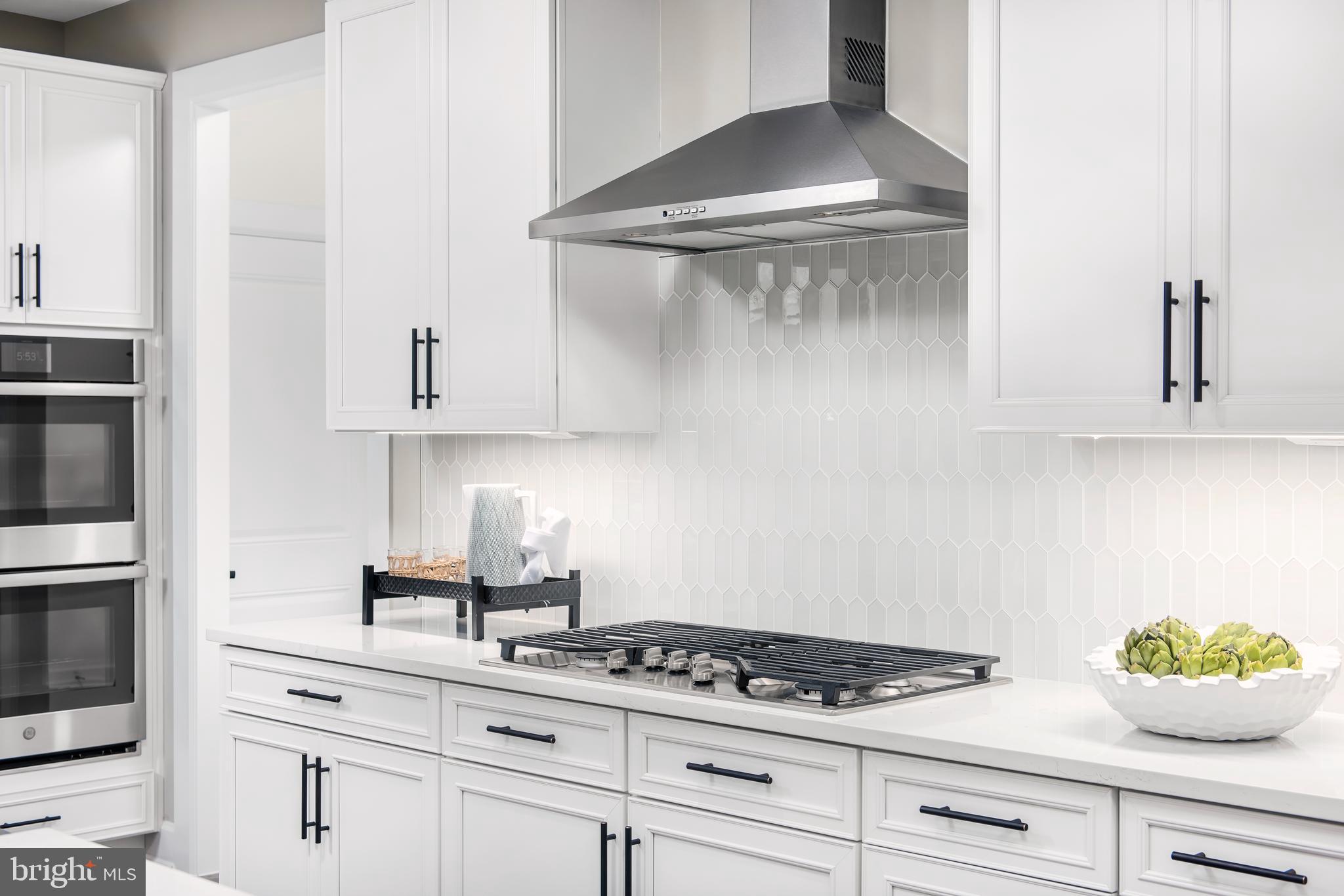 WESTMOUNT - Residential