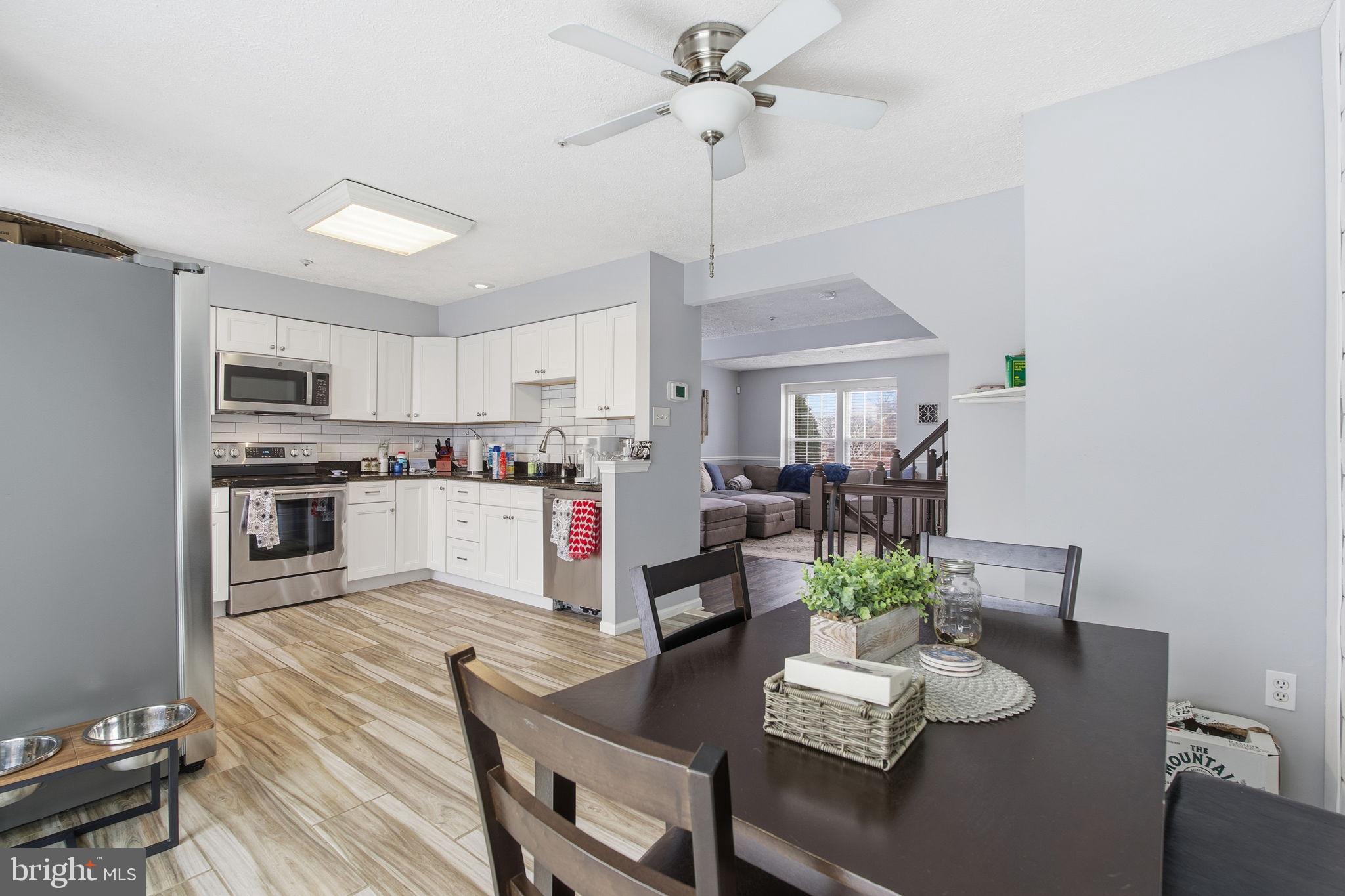 SENECA HARBOR - Residential Lease