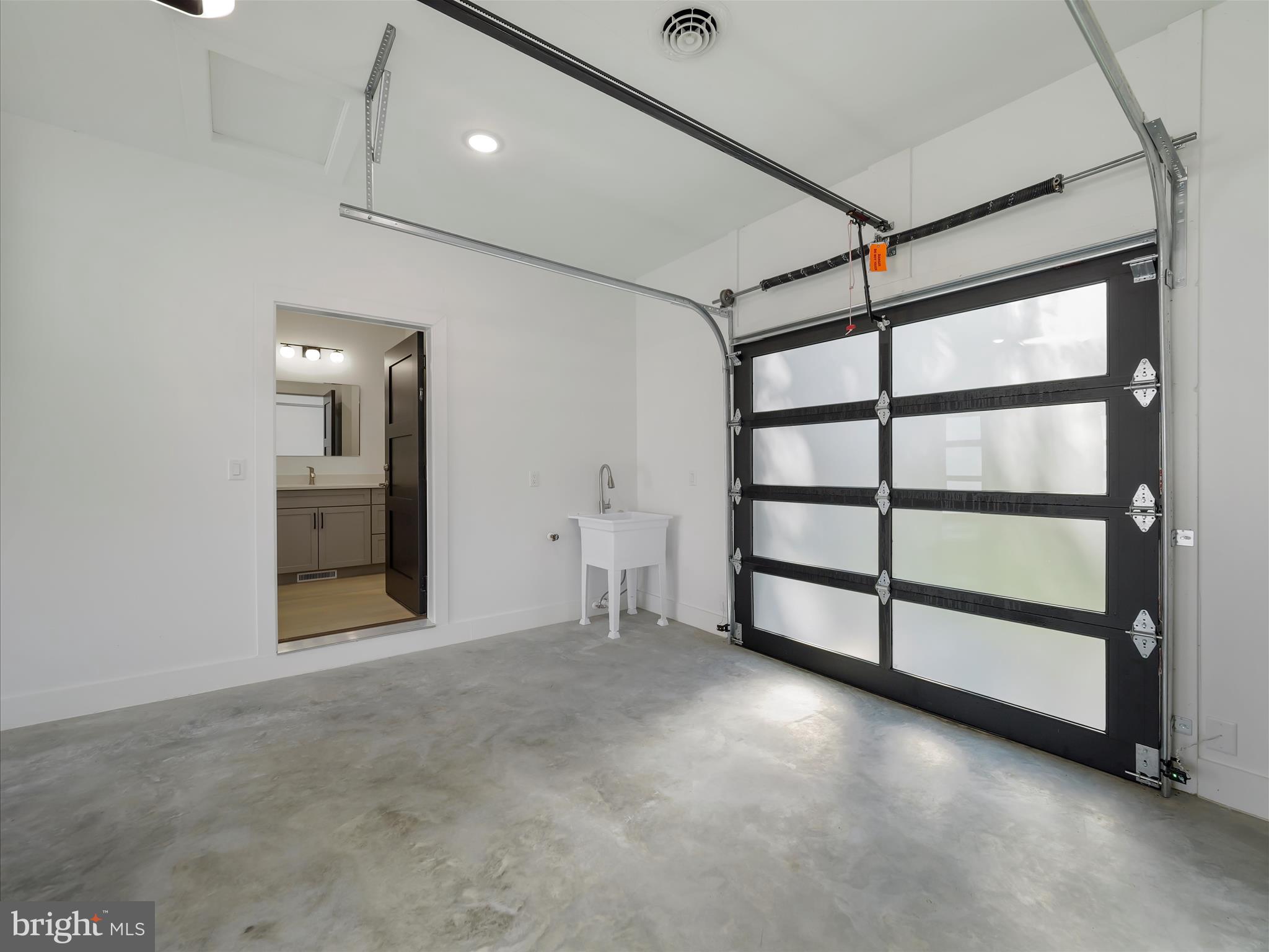 FALLING SPRING ESTATES - Residential