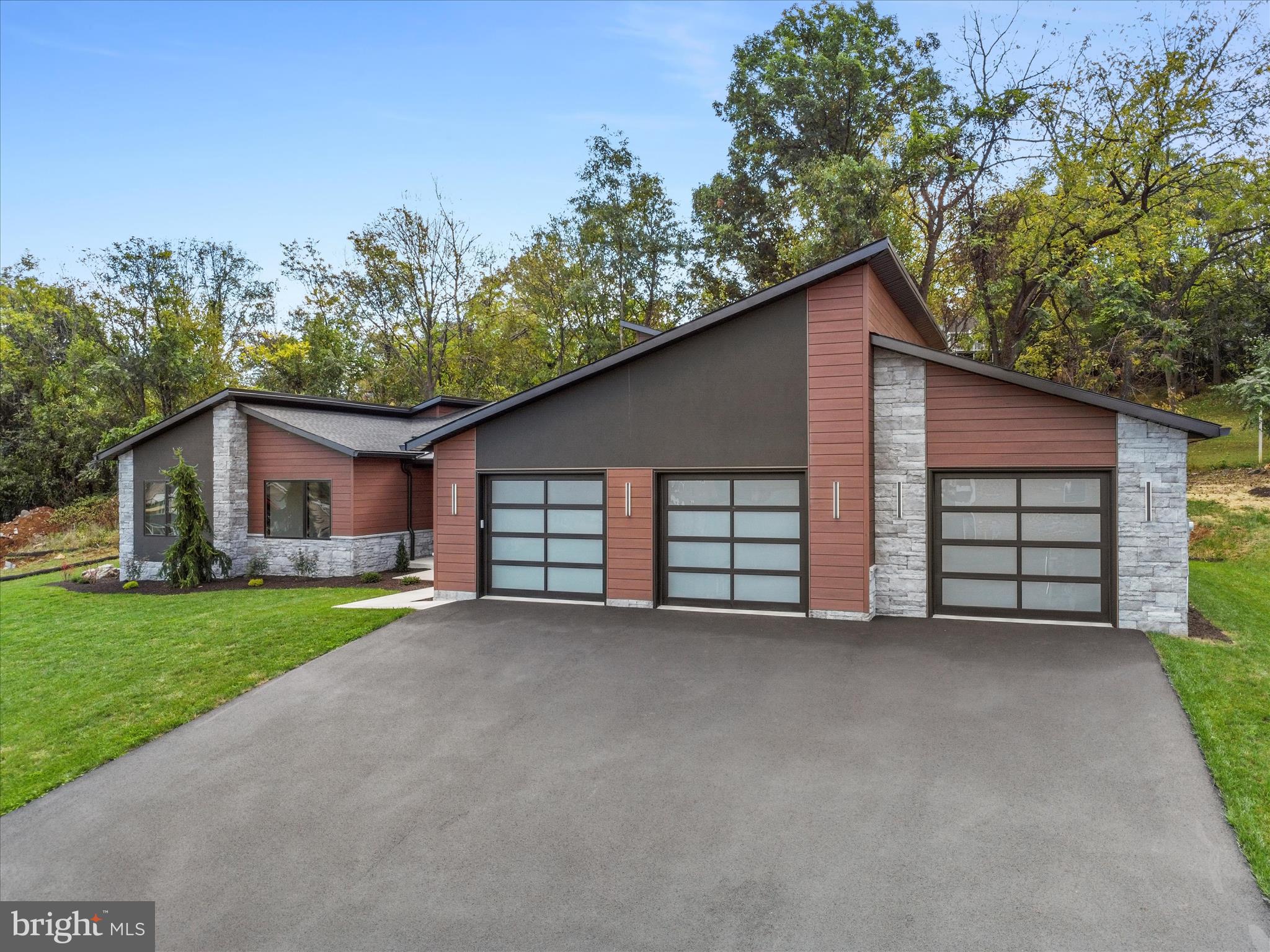 FALLING SPRING ESTATES - Residential