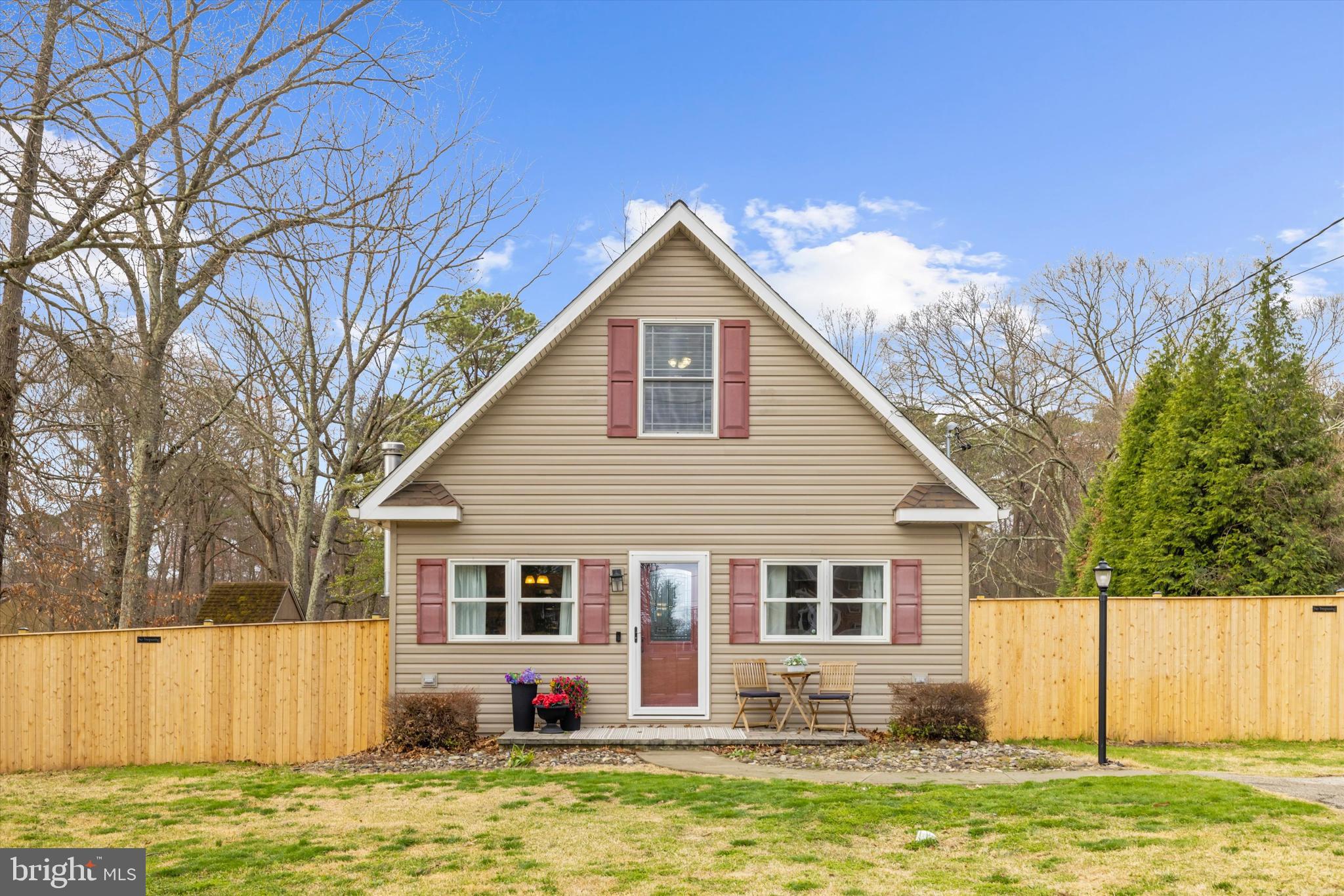 ELVATON ACRES - Residential