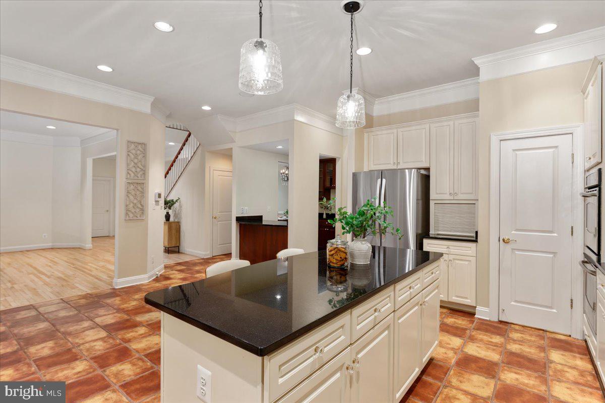 VINT HILL - Residential