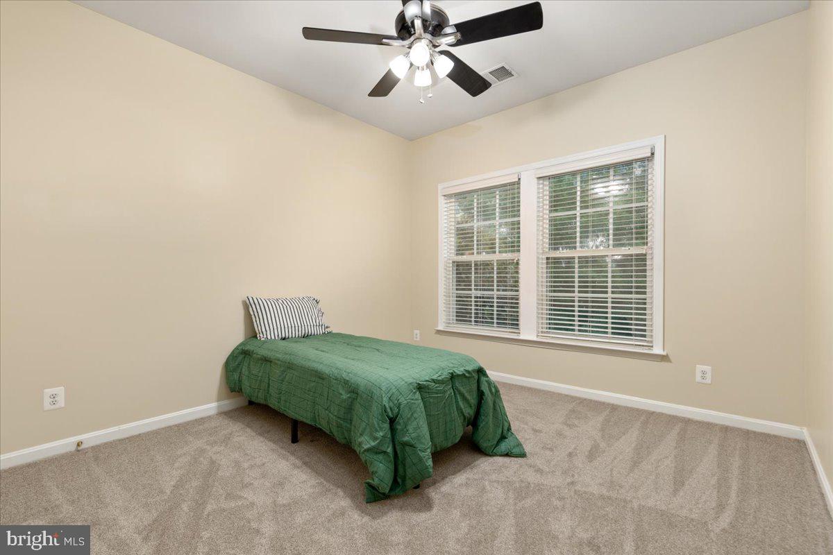 VINT HILL - Residential