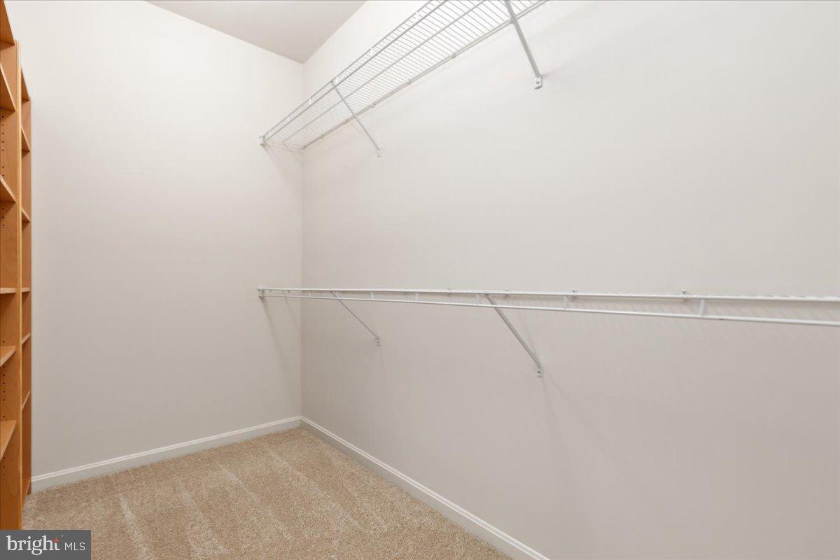 VINT HILL - Residential