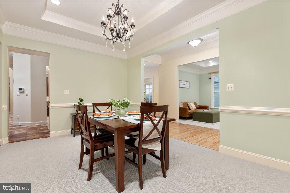 VINT HILL - Residential